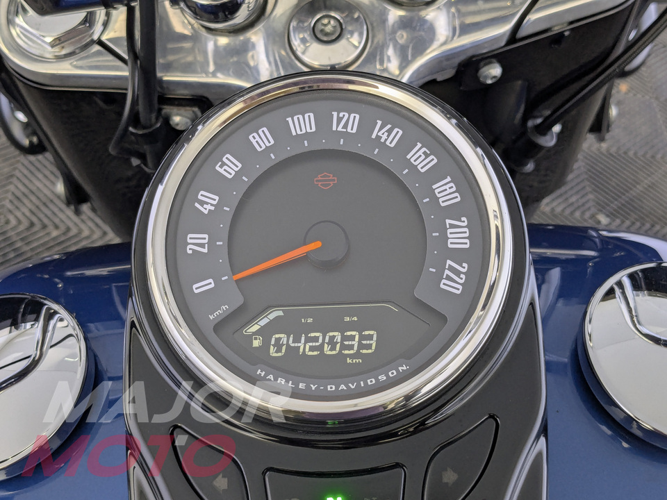 Harley-Davidson Heritage Classic 114 - фото №11