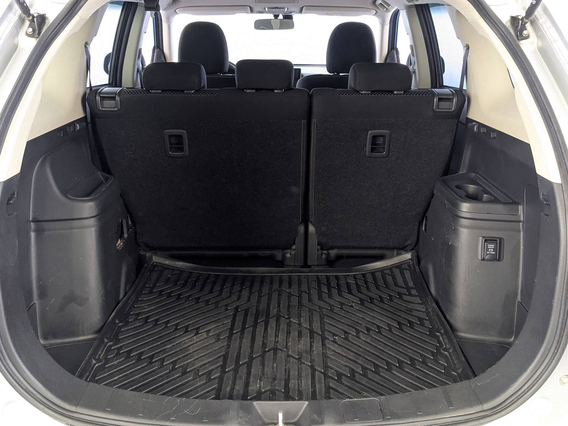 MITSUBISHI Outlander 2.00 (146 л.с), автомат, 2019, пробег 90 929 км