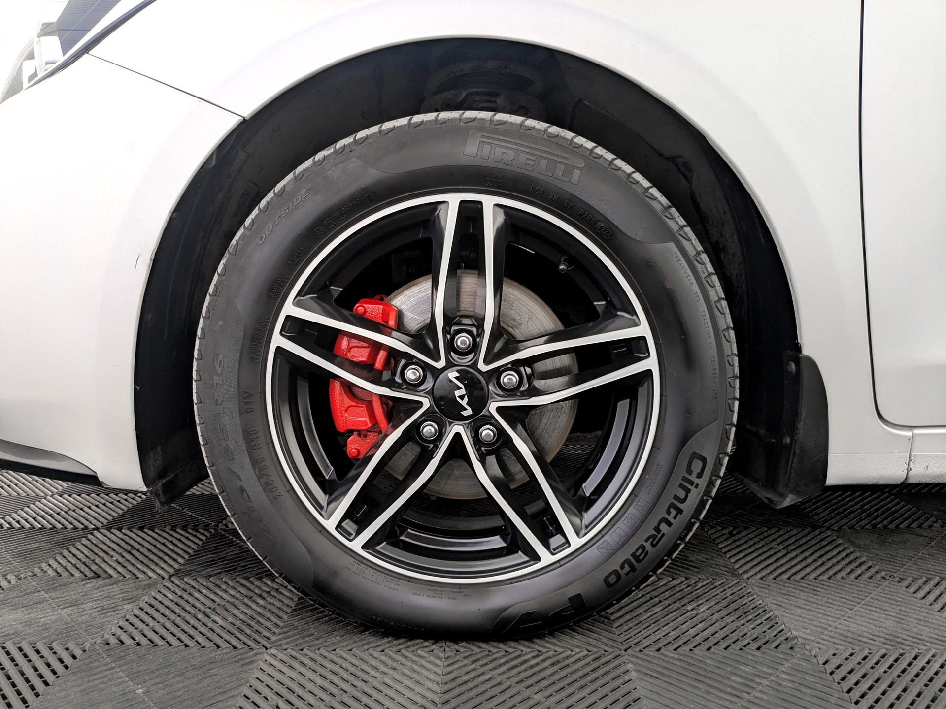KIA Cerato 2.00 (150 л.с), автомат, 2020, пробег 108 160 км