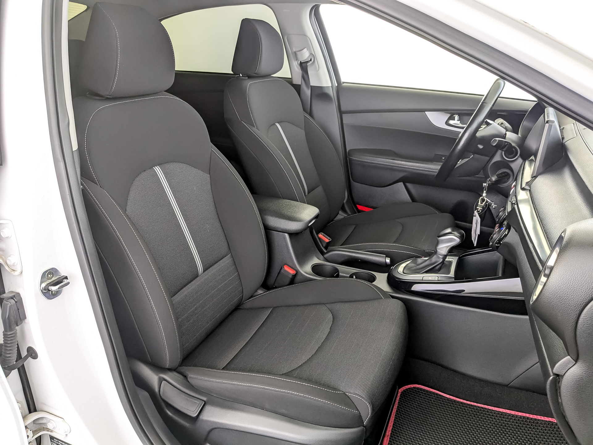 KIA Cerato 2.00 (150 л.с), автомат, 2020, пробег 108 160 км