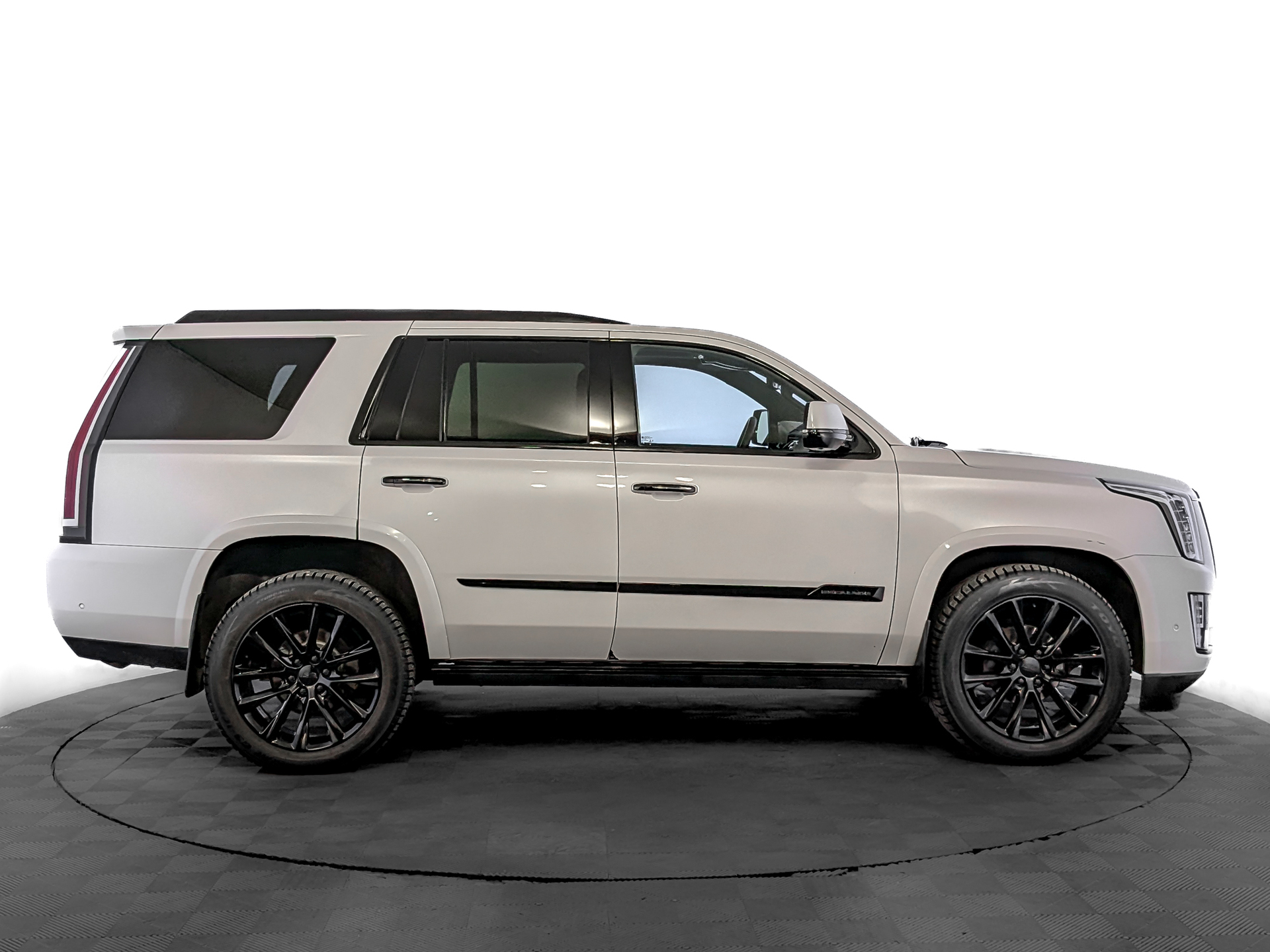CADILLAC Escalade 6.20 (426 л.с), автомат, 2020, пробег 47 064 км