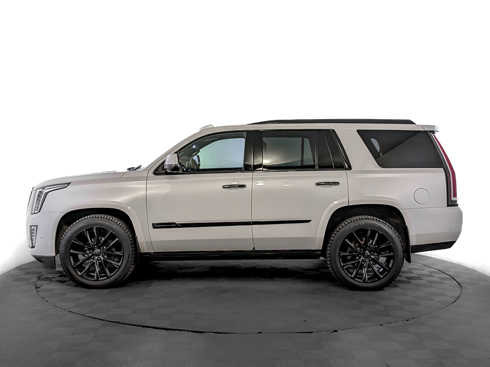 CADILLAC Escalade 6.20 (426 л.с), автомат, 2020, пробег 47 064 км