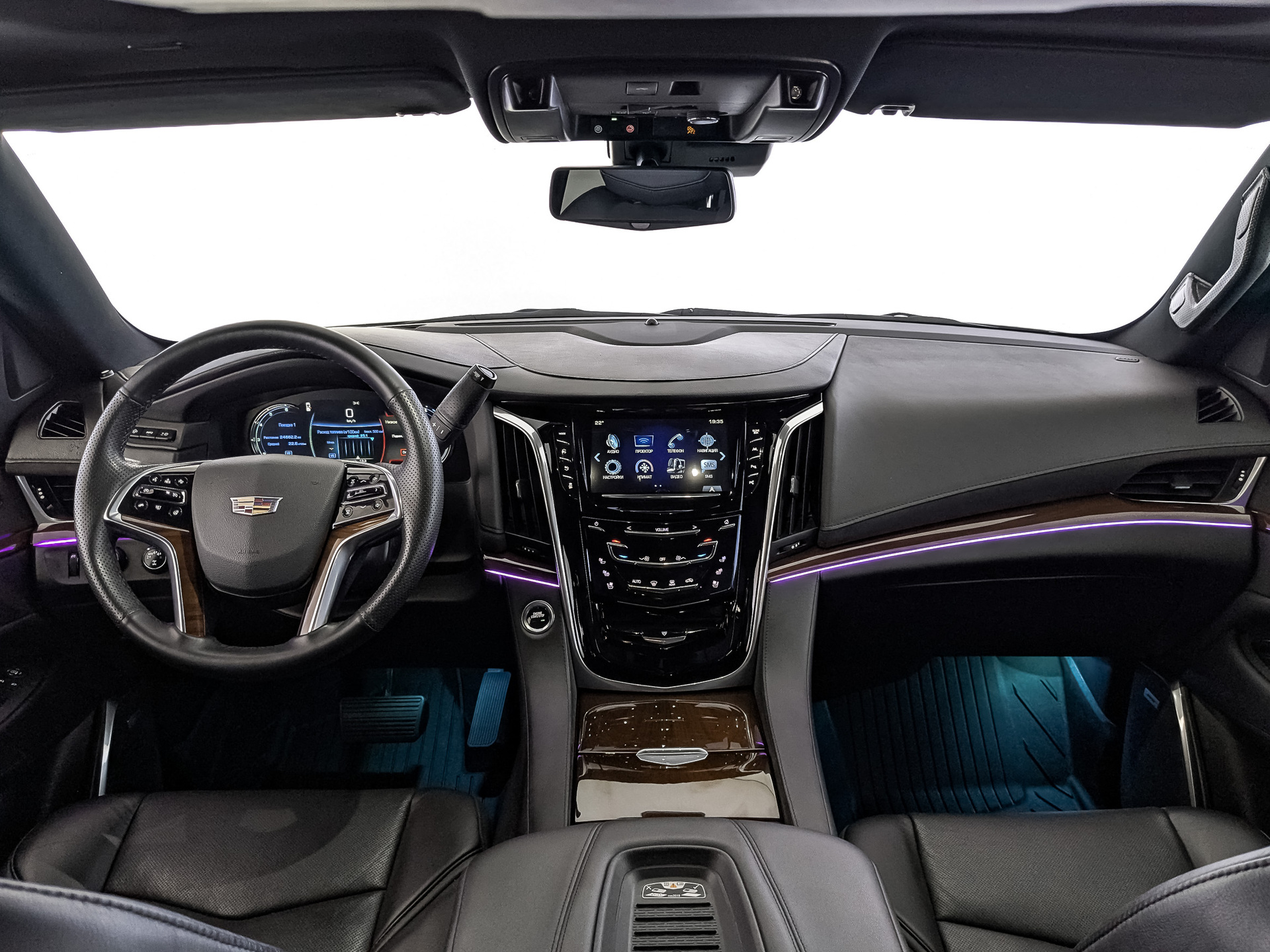 CADILLAC Escalade 6.20 (426 л.с), автомат, 2020, пробег 47 064 км