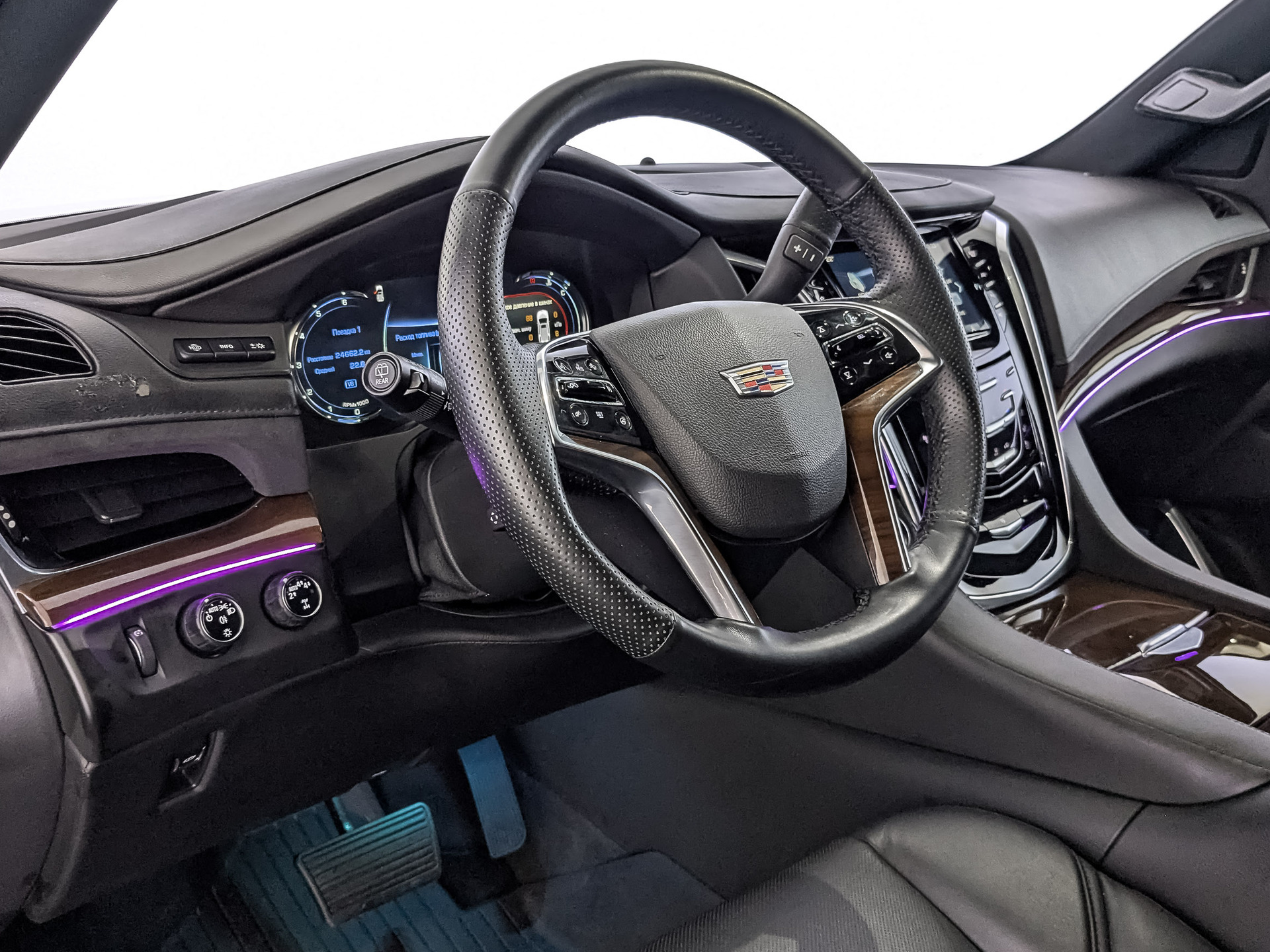 CADILLAC Escalade 6.20 (426 л.с), автомат, 2020, пробег 47 064 км