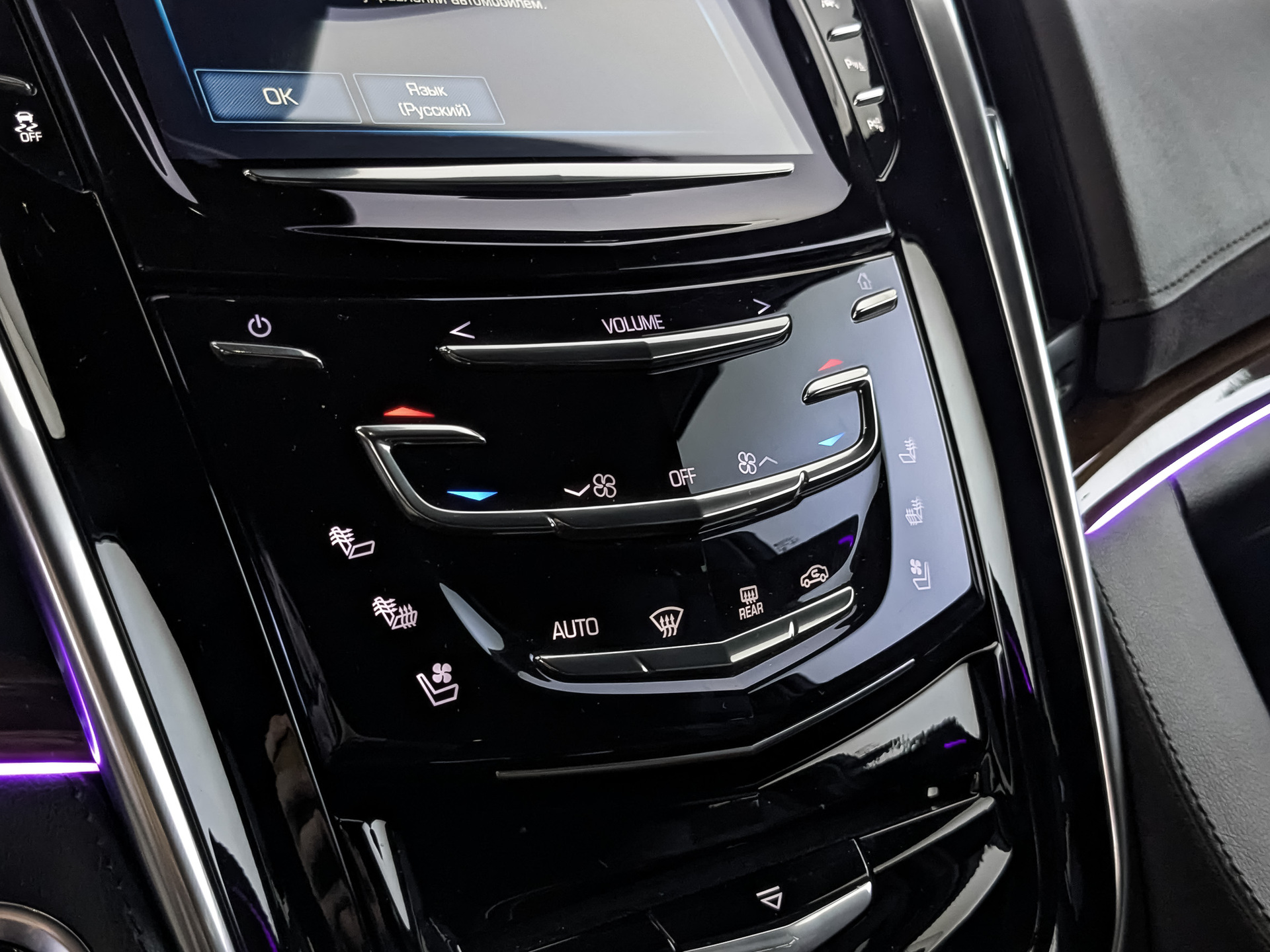 CADILLAC Escalade 6.20 (426 л.с), автомат, 2020, пробег 47 064 км