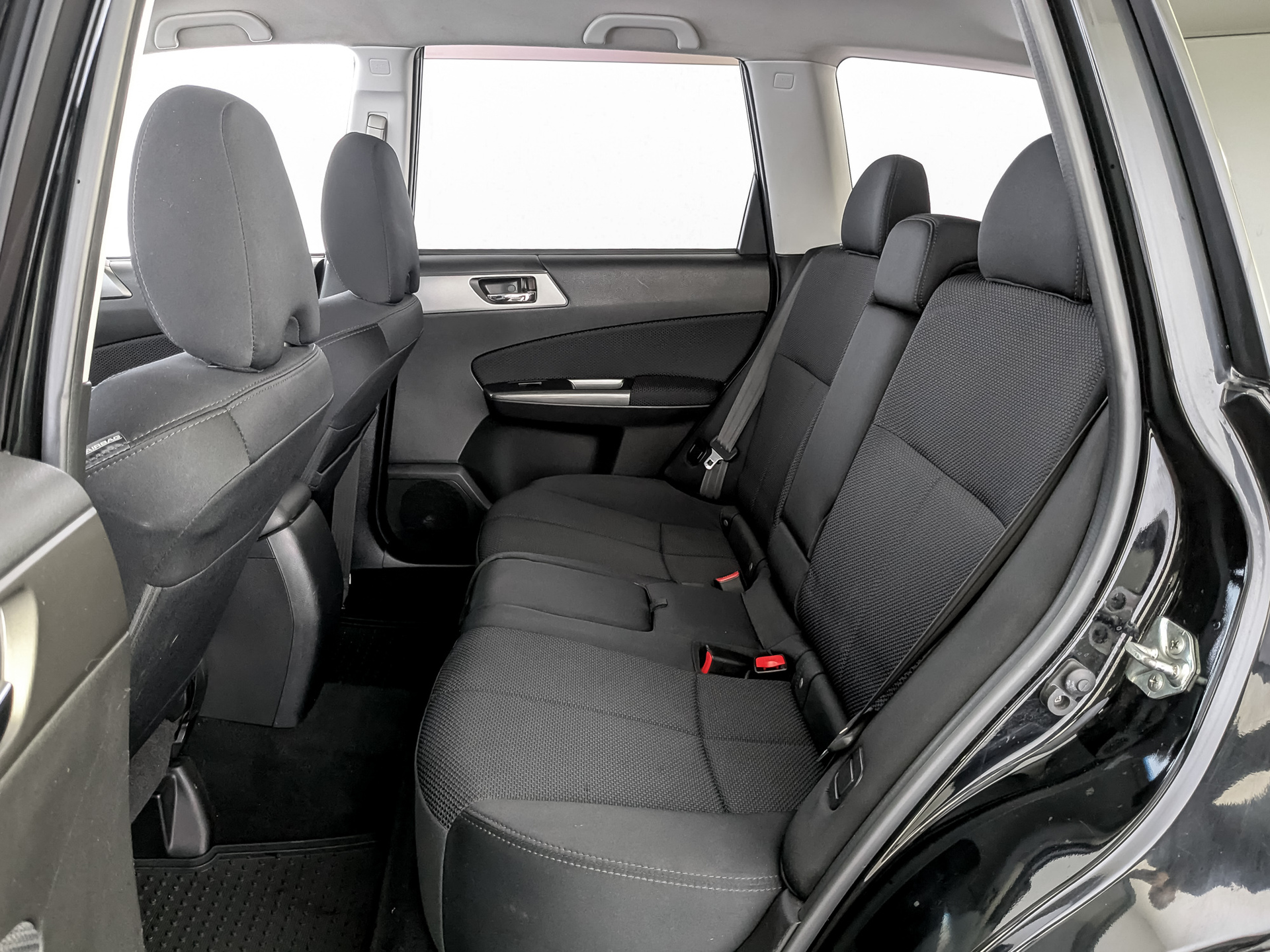 SUBARU Forester 2.50 (171 л.с), автомат, 2011, пробег 130 553 км