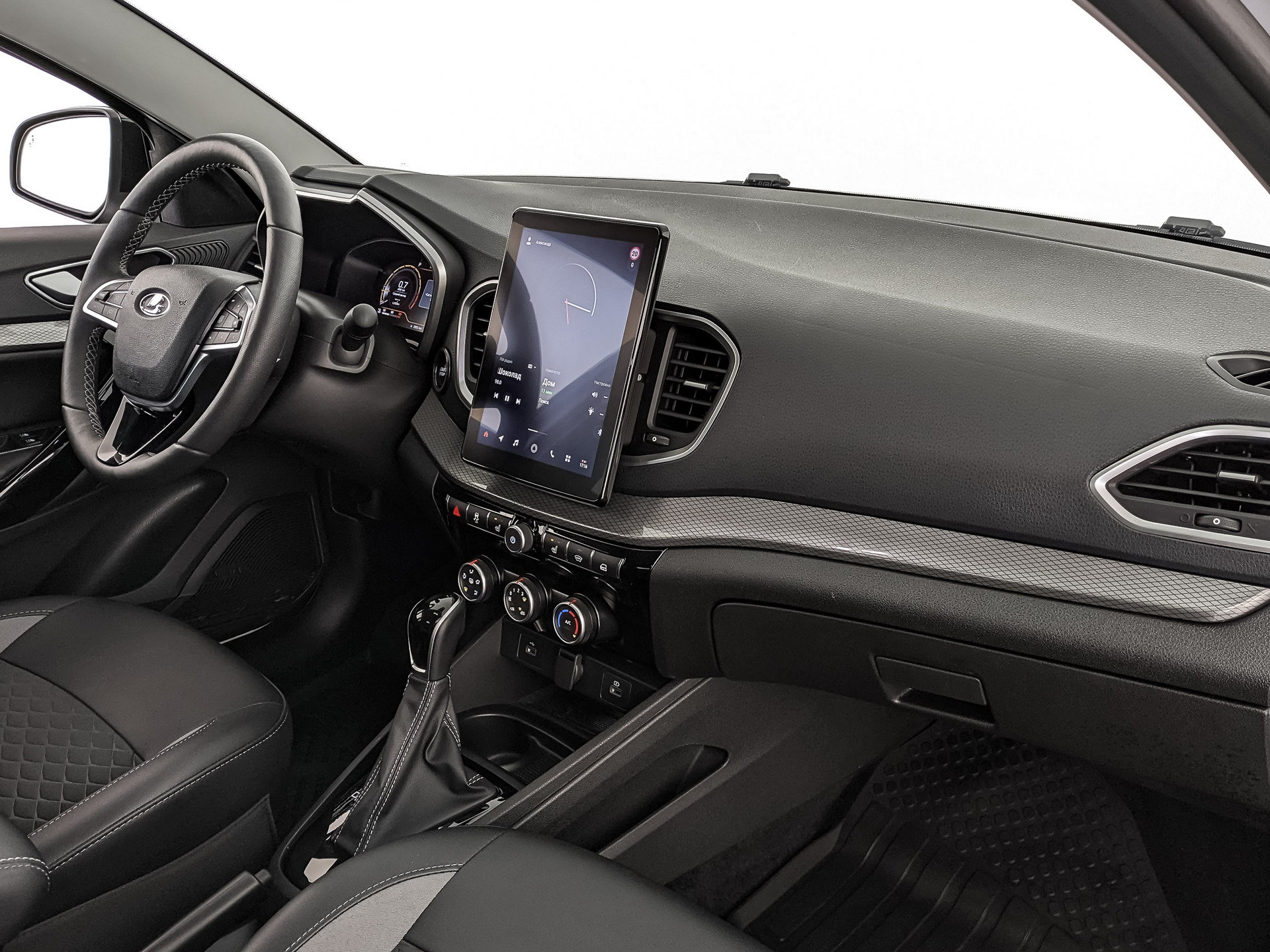 LADA Vesta 1.80 (122 л.с), автомат, 2024, пробег 9 791 км
