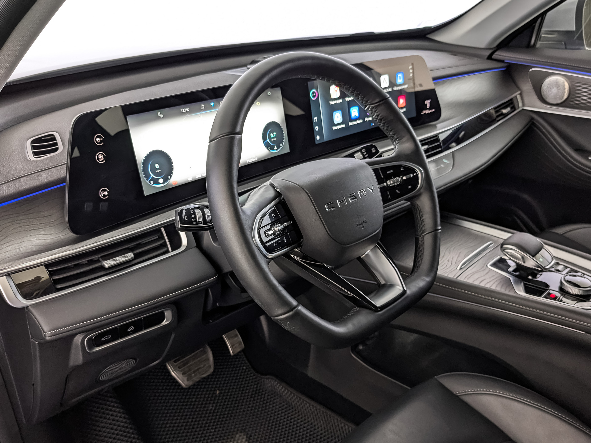 CHERY Tiggo 8 Pro 2.00 (197 л.с), автомат, 2024, пробег 15 912 км
