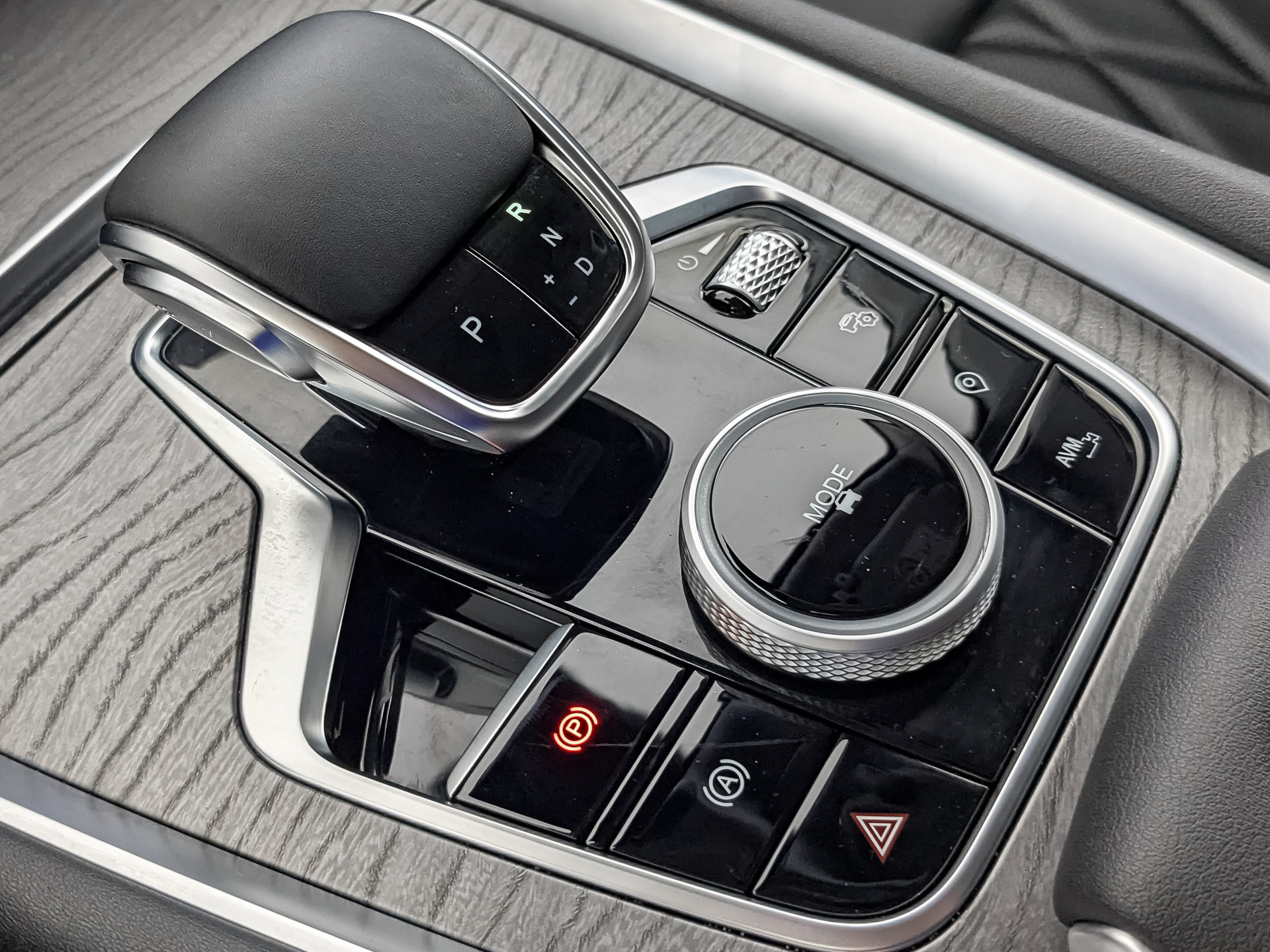 CHERY Tiggo 8 Pro 2.00 (197 л.с), автомат, 2024, пробег 15 912 км