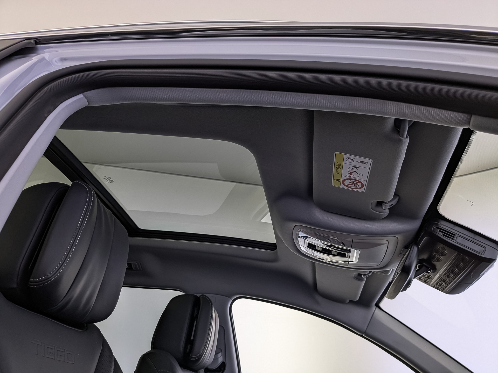 CHERY Tiggo 8 Pro 2.00 (197 л.с), автомат, 2024, пробег 15 912 км