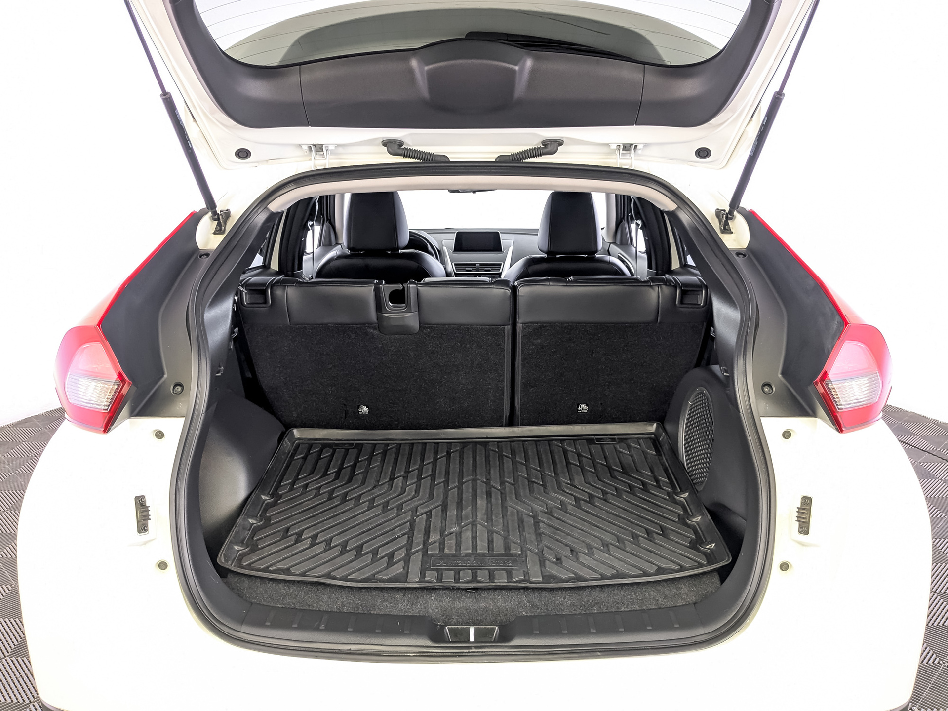 MITSUBISHI Eclipse Cross 1.50 (150 л.с), автомат, 2019, пробег 107 069 км