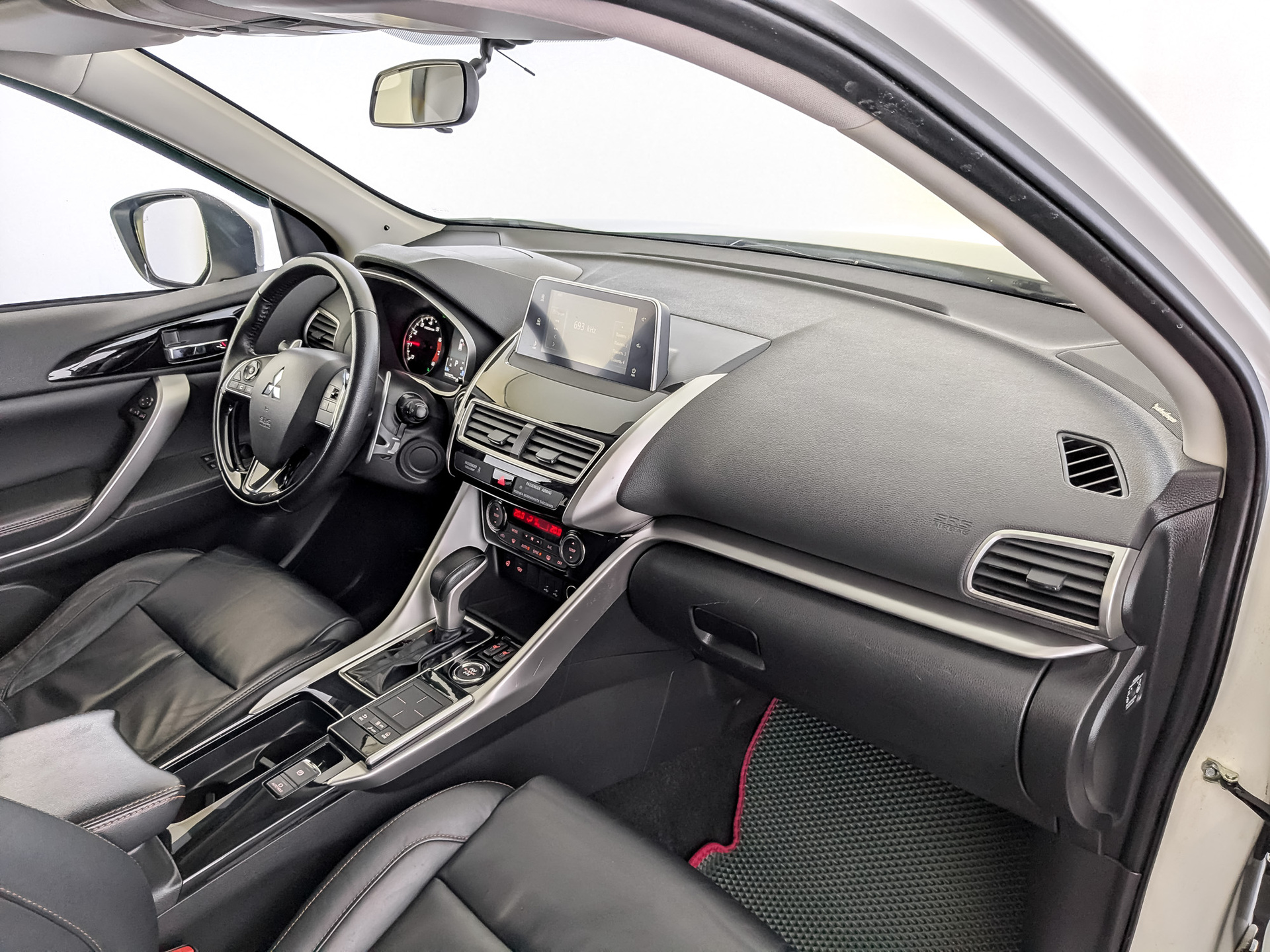 MITSUBISHI Eclipse Cross 1.50 (150 л.с), автомат, 2019, пробег 107 069 км