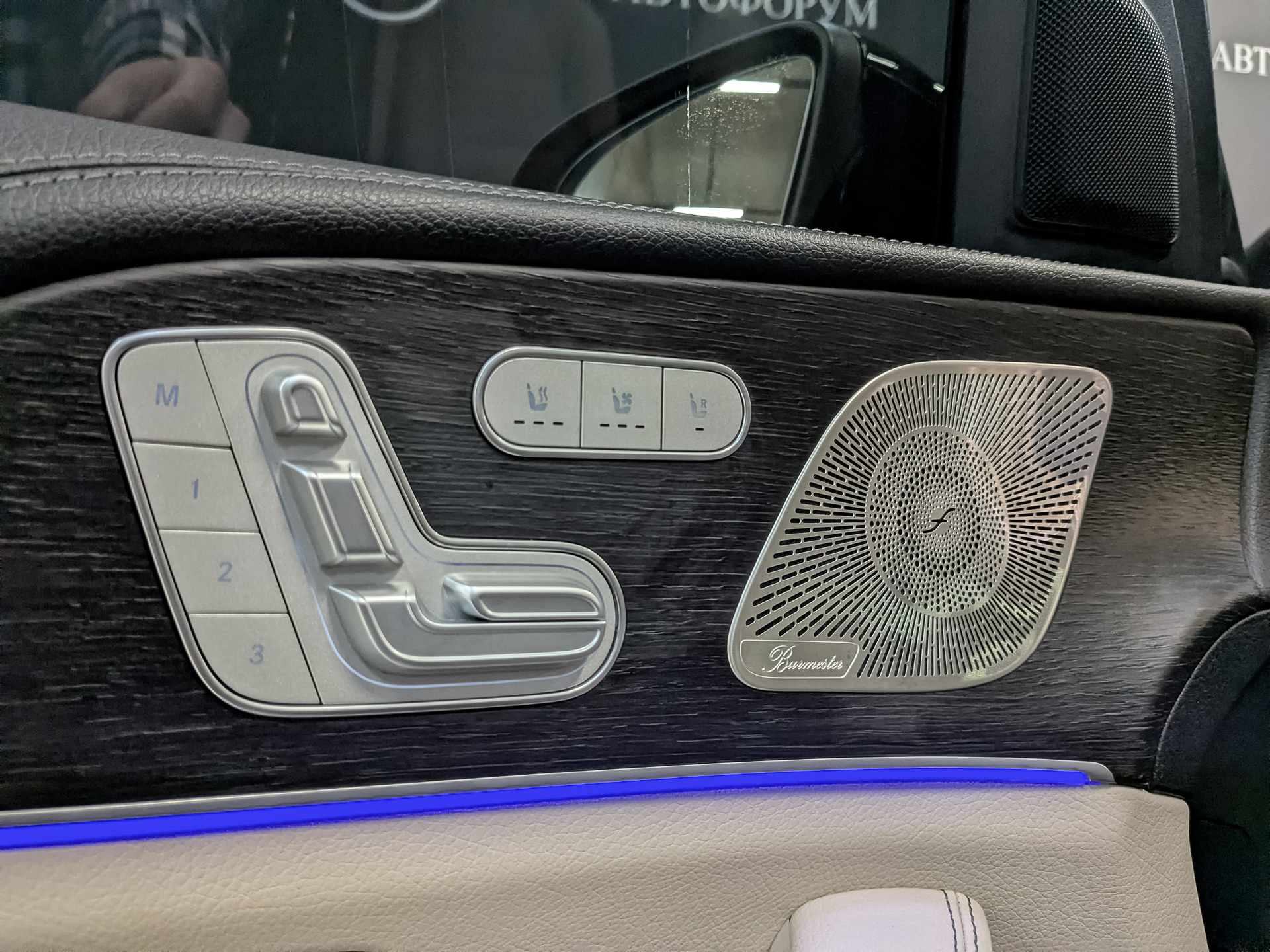 MERCEDES-BENZ GLE 3.00 (367 л.с), автомат, 2021, пробег 32 364 км