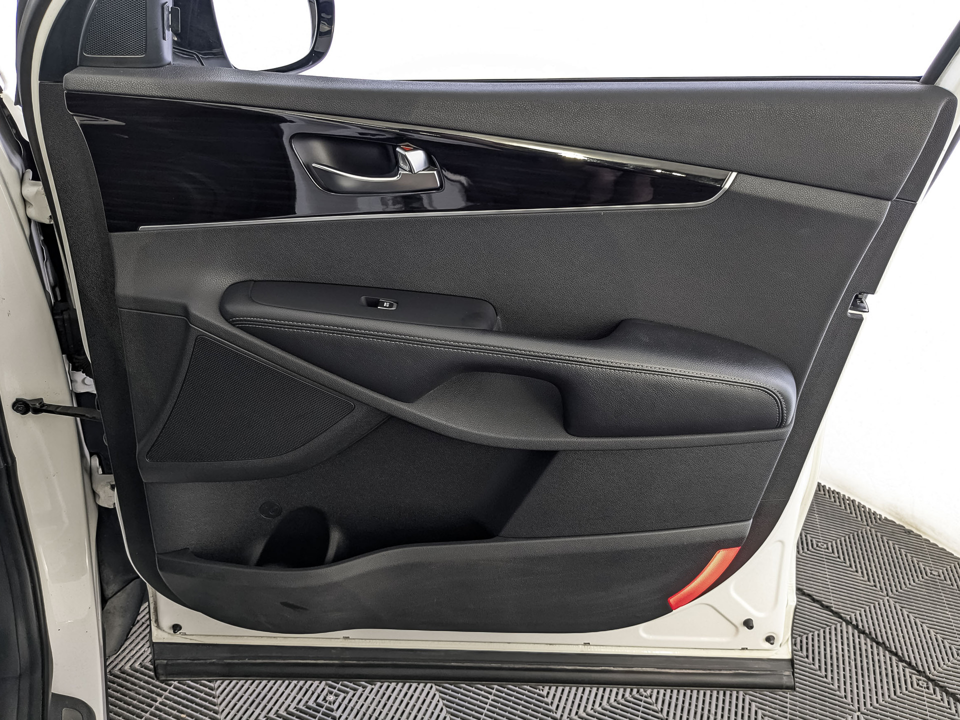 KIA Sorento Prime 2.40 (188 л.с), автомат, 2020, пробег 95 500 км