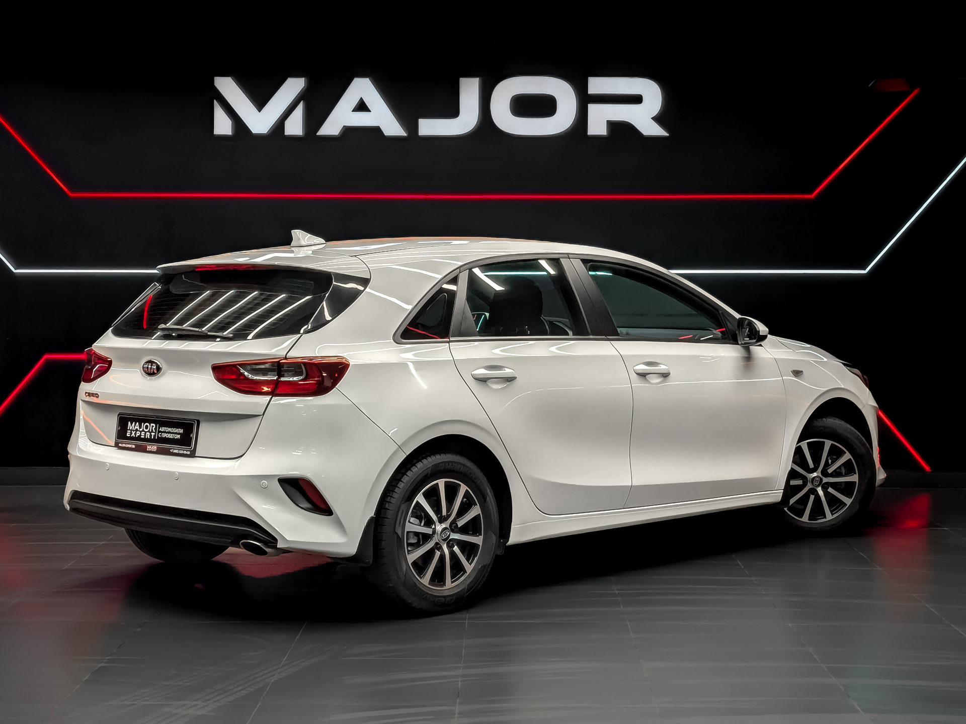 KIA Ceed 1.60 (128 л.с), автомат, 2018, пробег 34 524 км