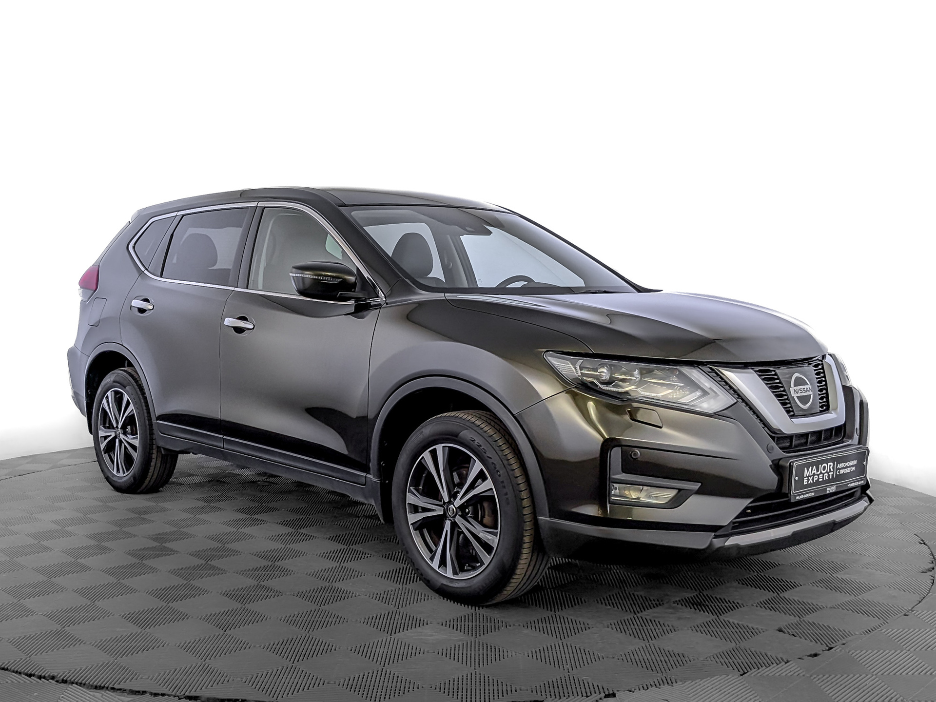 NISSAN X-Trail 2.50 (171 л.с), автомат, 2021, пробег 103 775 км