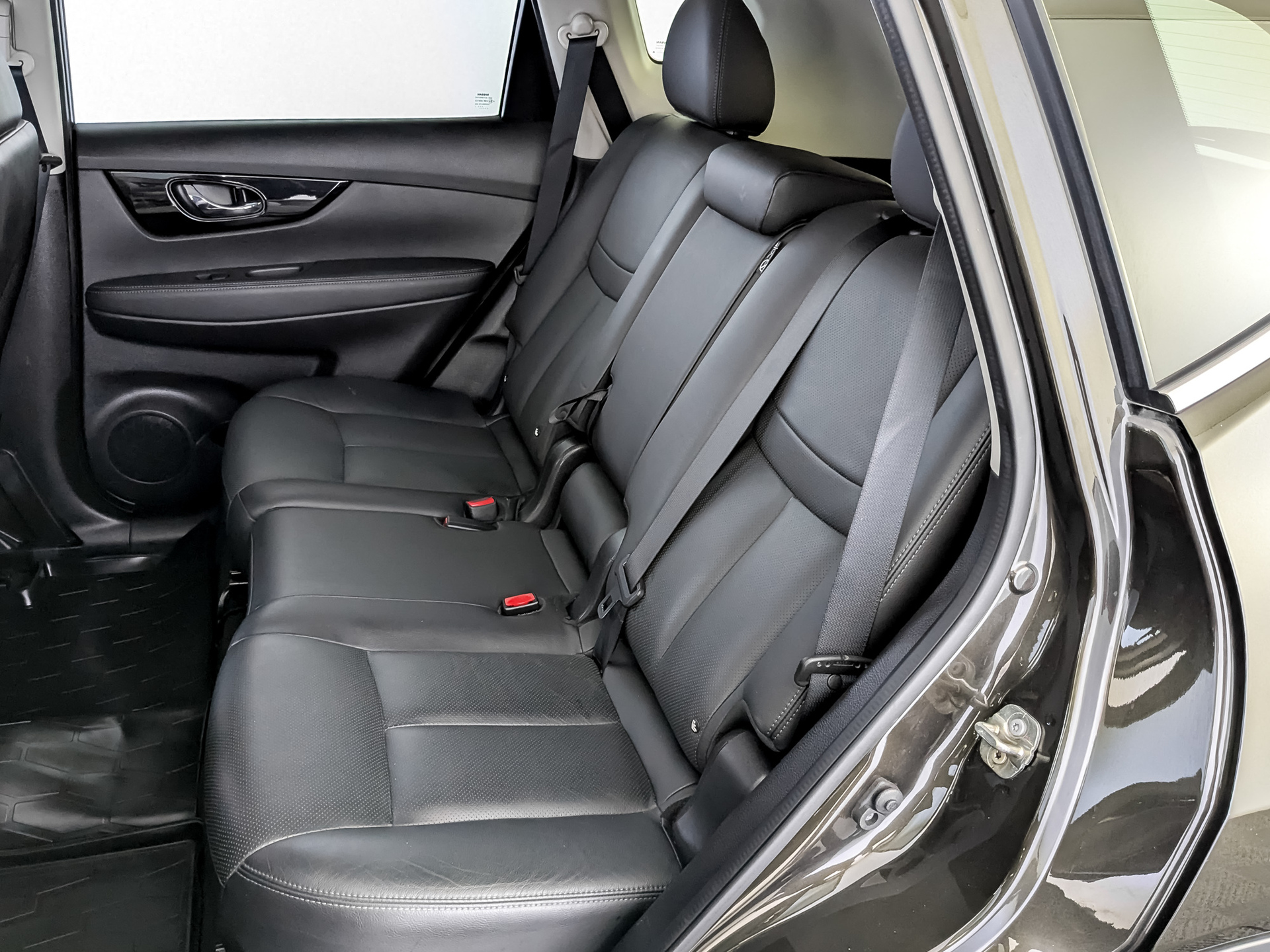 NISSAN X-Trail 2.50 (171 л.с), автомат, 2021, пробег 103 775 км