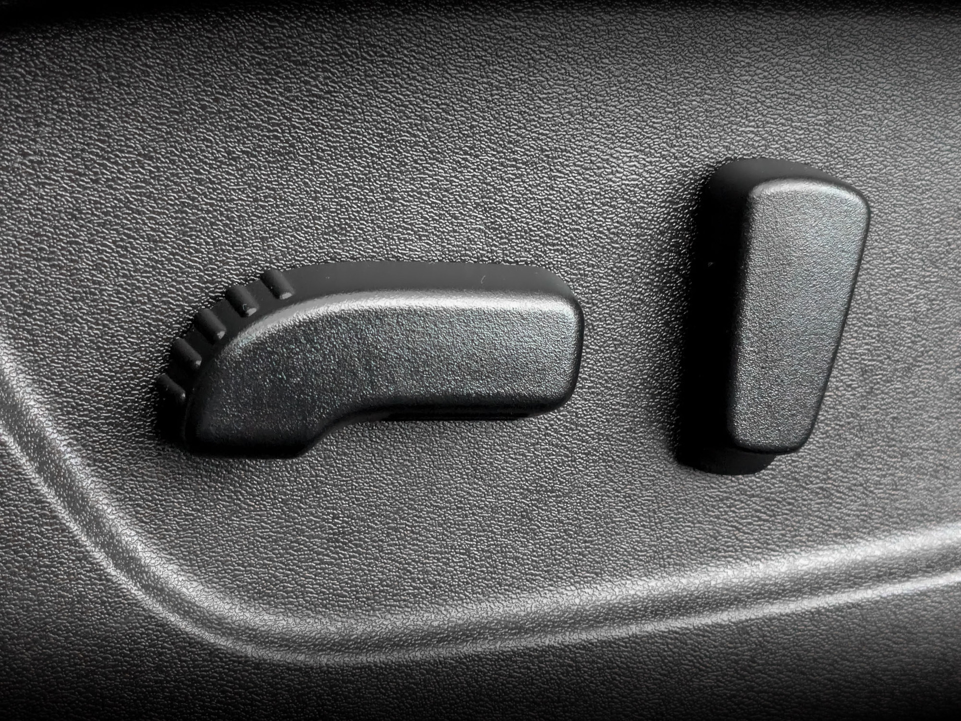 NISSAN X-Trail 2.50 (171 л.с), автомат, 2021, пробег 103 775 км