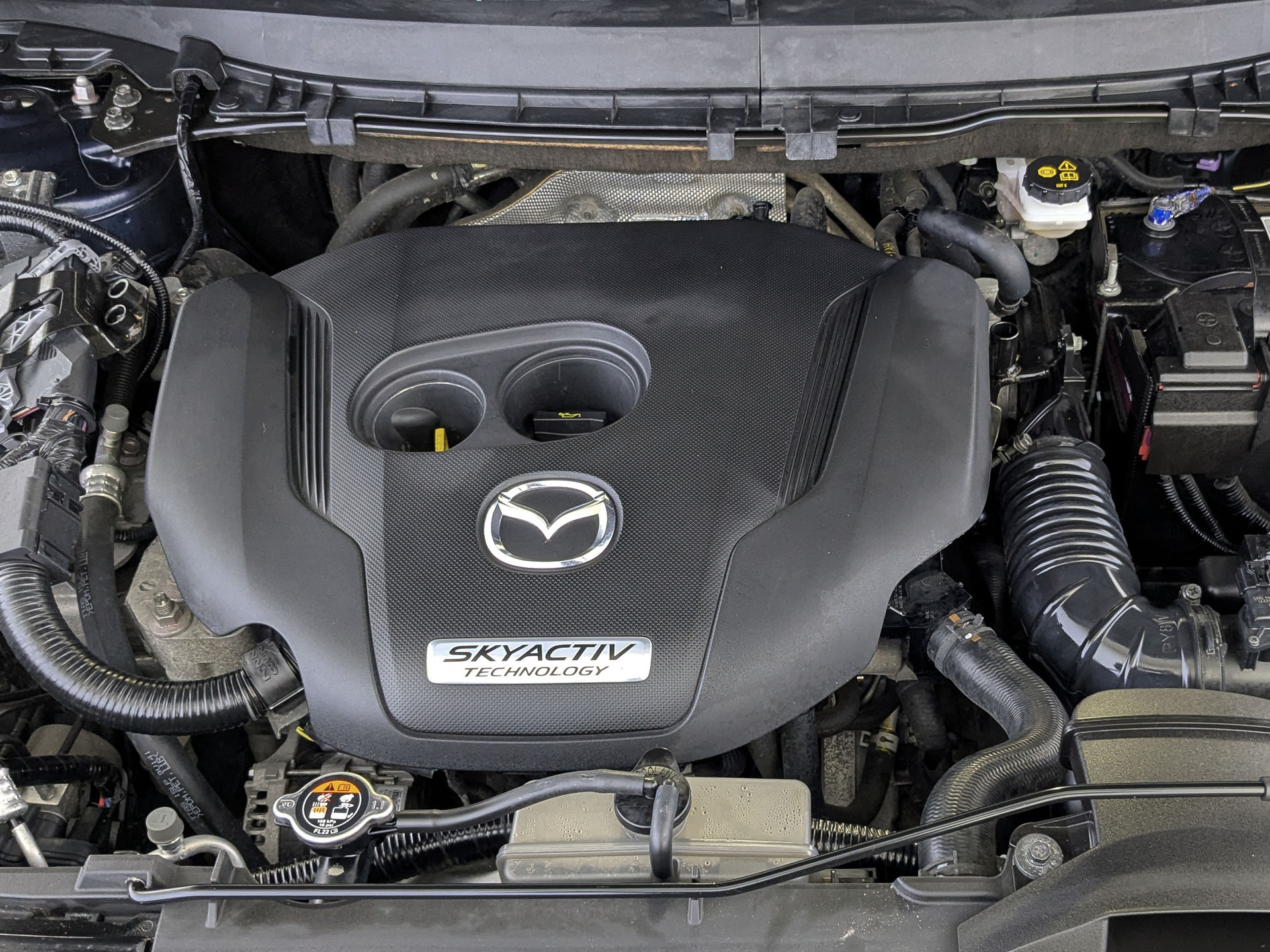 MAZDA CX-9 2.50 (231 л.с), автомат, 2017, пробег 72 000 км