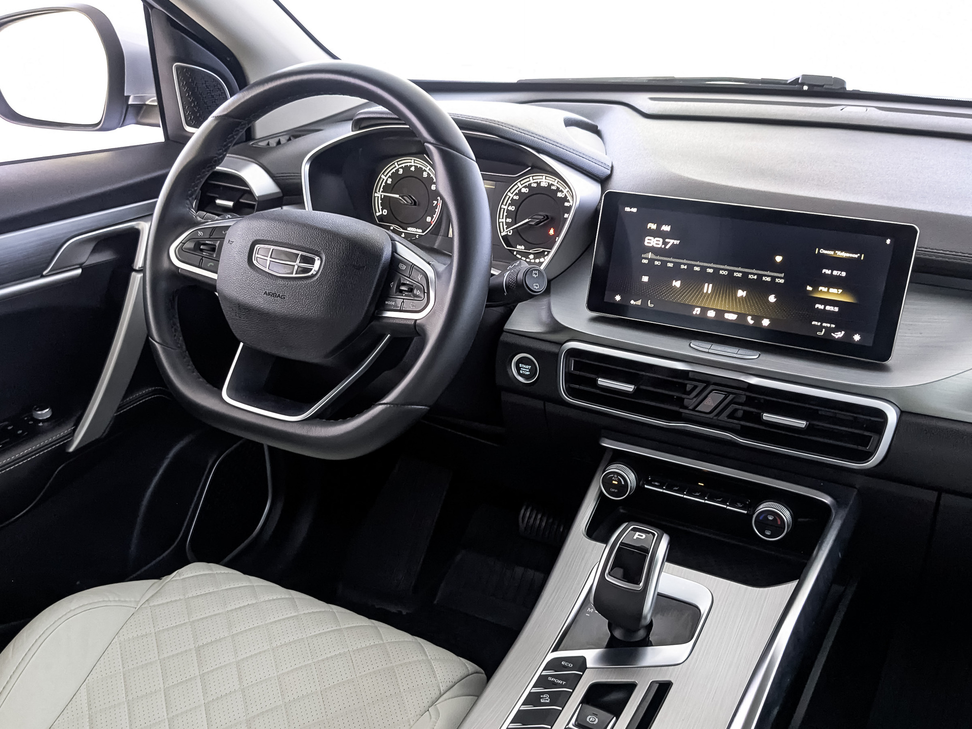 GEELY Coolray 1.50 (149 л.с), автомат, 2021, пробег 55 247 км