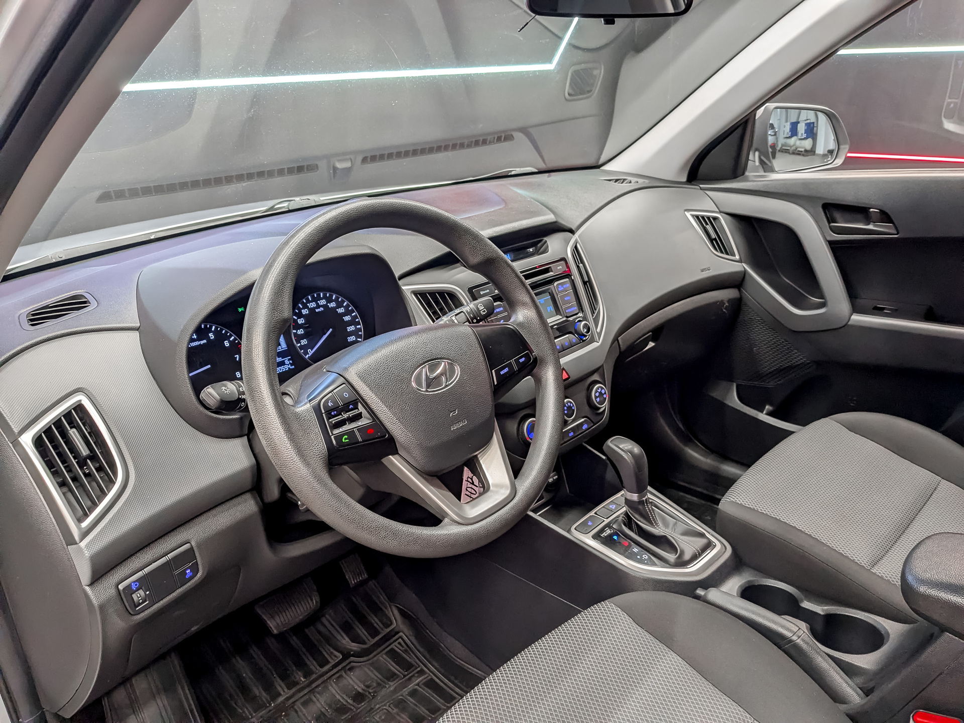 HYUNDAI Creta 1.60 (123 л.с), автомат, 2018, пробег 120 587 км