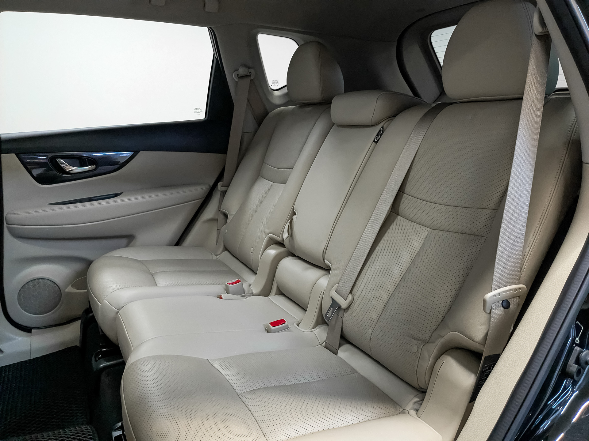 NISSAN X-Trail 2.50 (171 л.с), автомат, 2019, пробег 114 872 км
