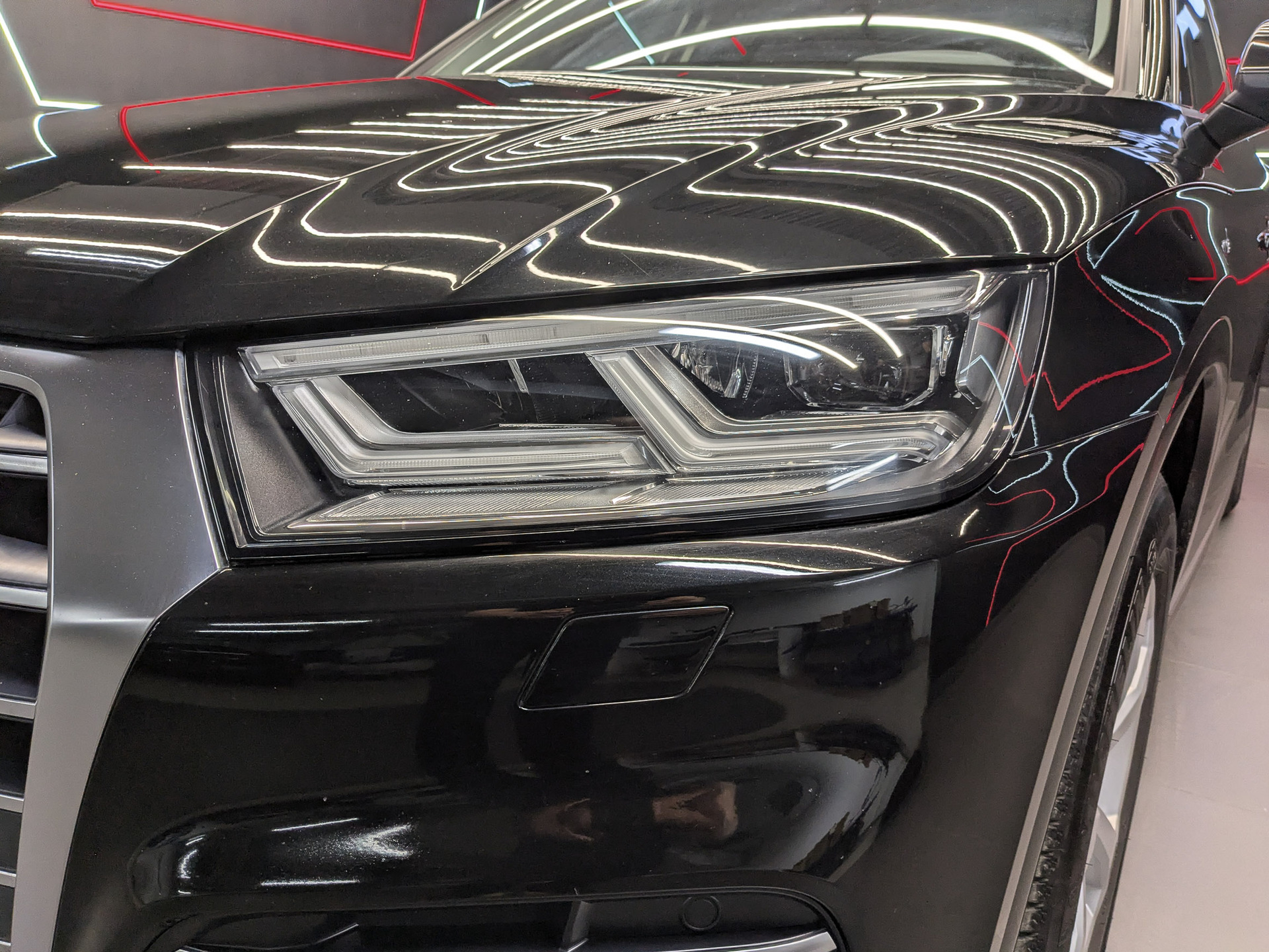 AUDI Q5 2.00 (249 л.с), автомат, 2020, пробег 94 000 км