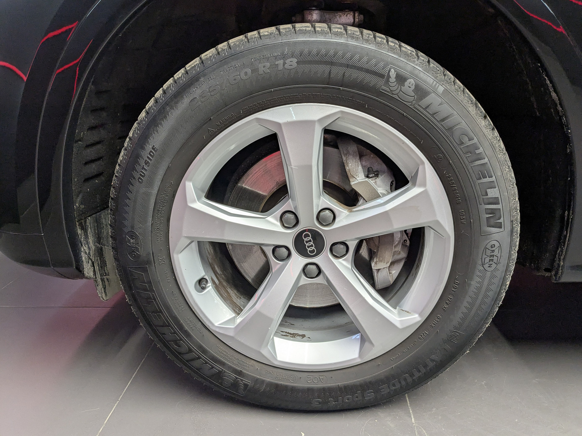AUDI Q5 2.00 (249 л.с), автомат, 2020, пробег 94 000 км