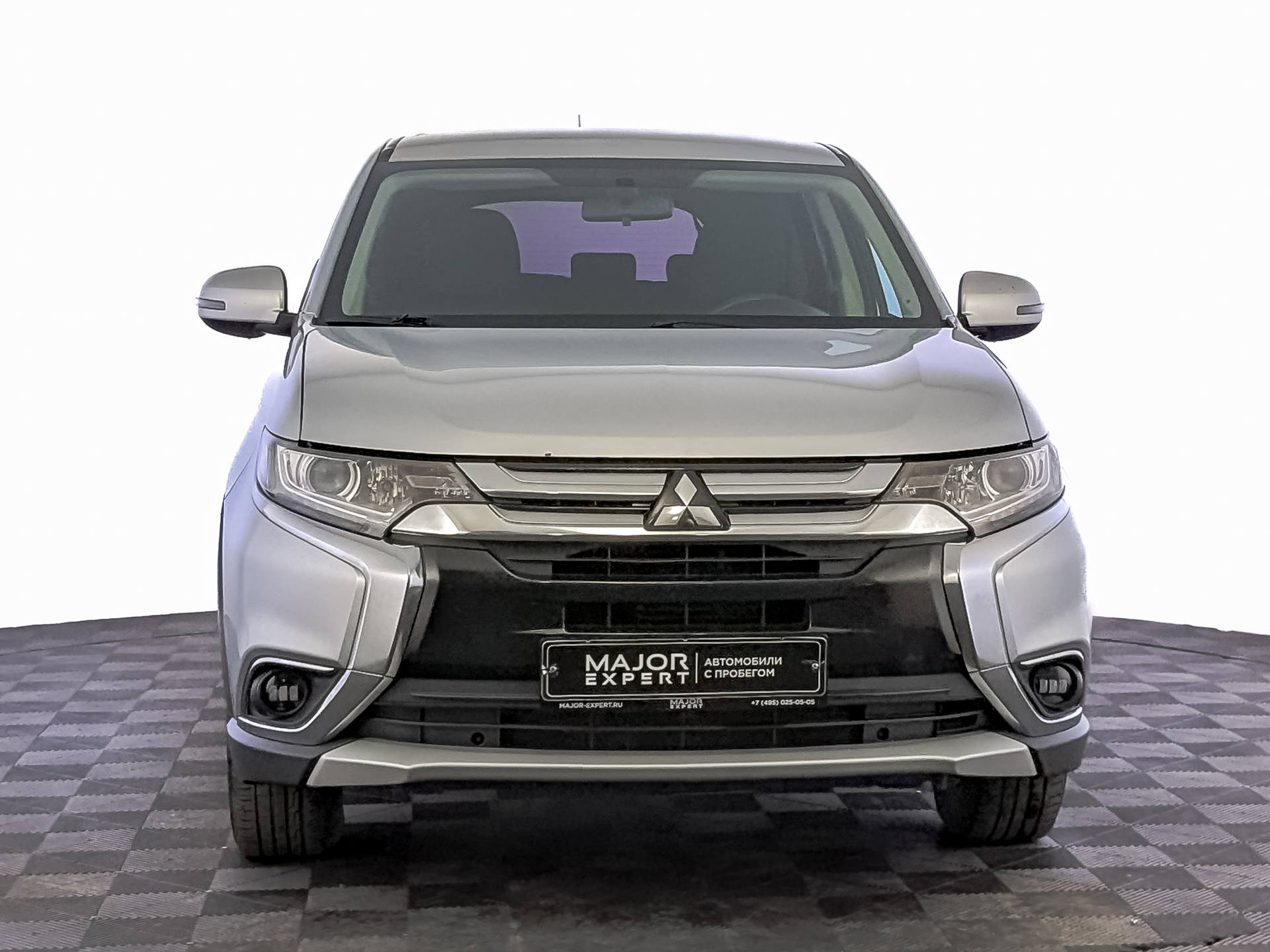 MITSUBISHI Outlander 2.00 (146 л.с), автомат, 2015, пробег 178 330 км