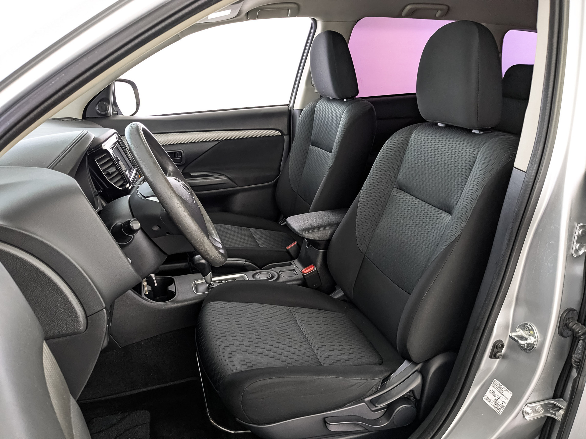MITSUBISHI Outlander 2.00 (146 л.с), автомат, 2015, пробег 178 330 км