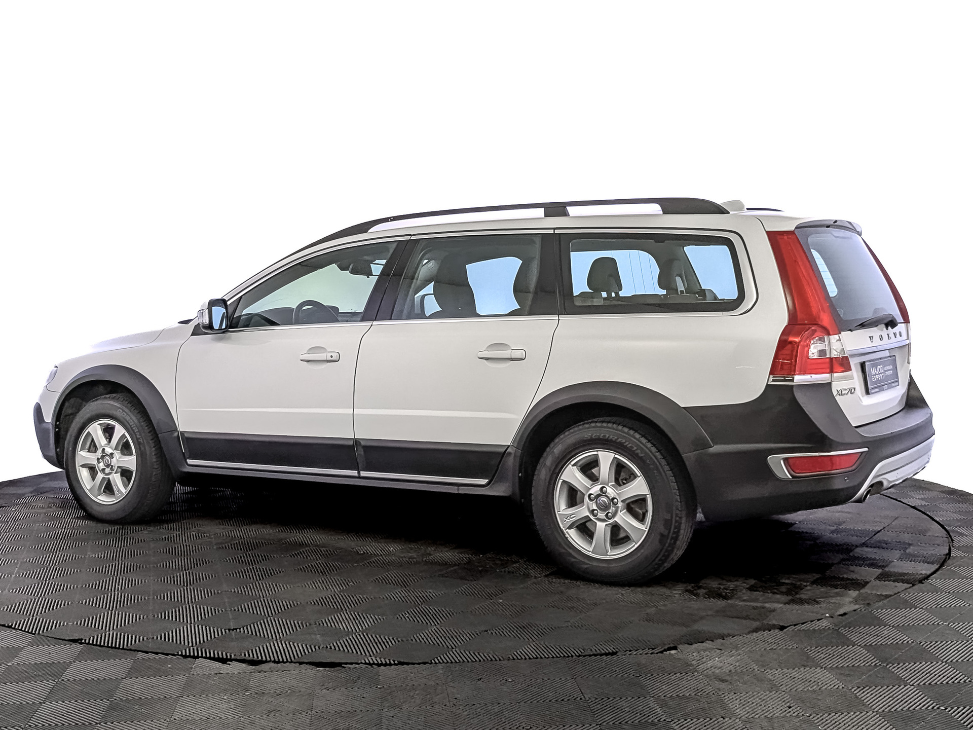 VOLVO XC70 2.40 (181 л.с), автомат, 2014, пробег 228 704 км
