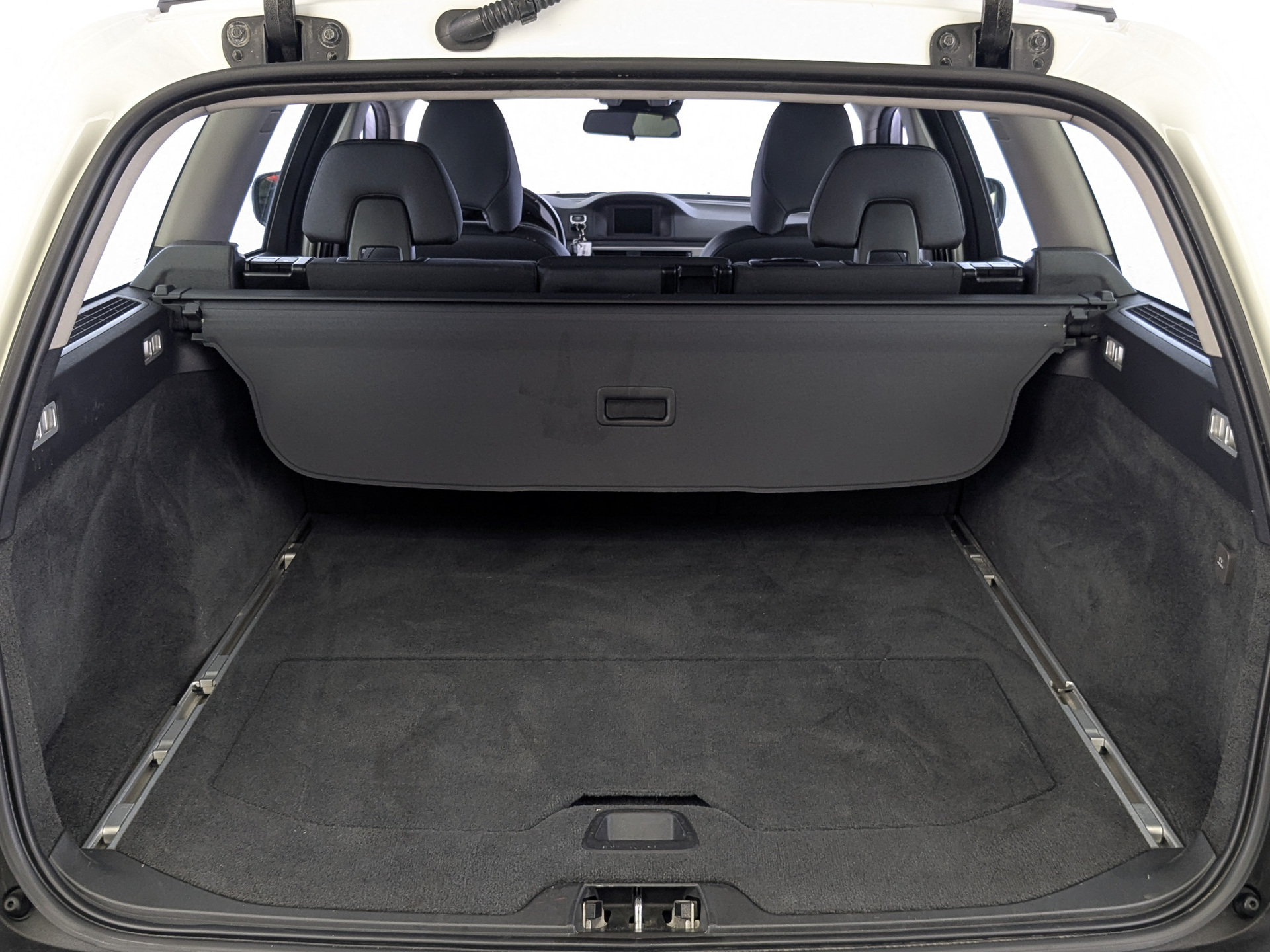VOLVO XC70 2.40 (181 л.с), автомат, 2014, пробег 228 704 км