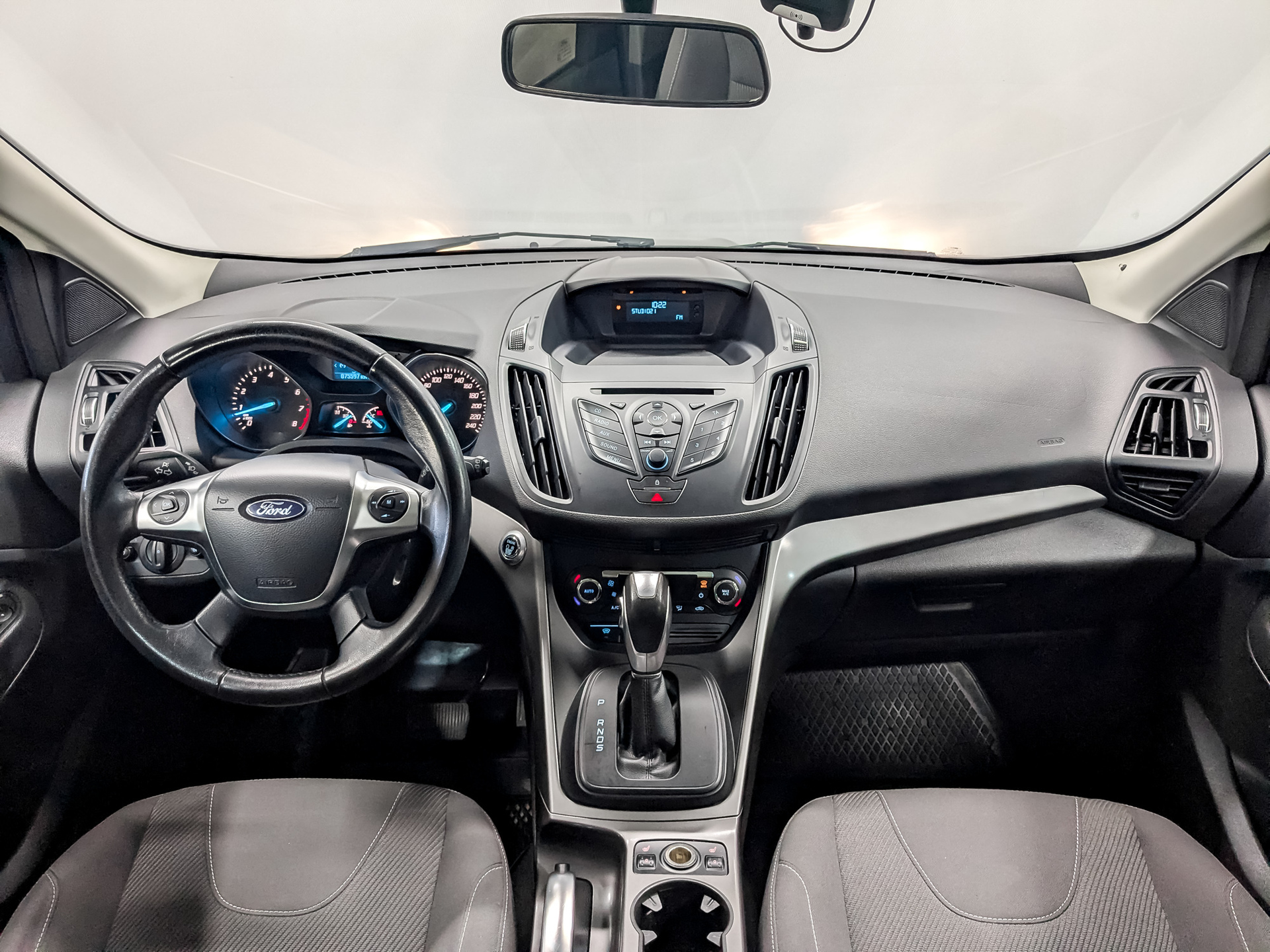 FORD Kuga 2.50 (150 л.с), автомат, 2016, пробег 75 537 км