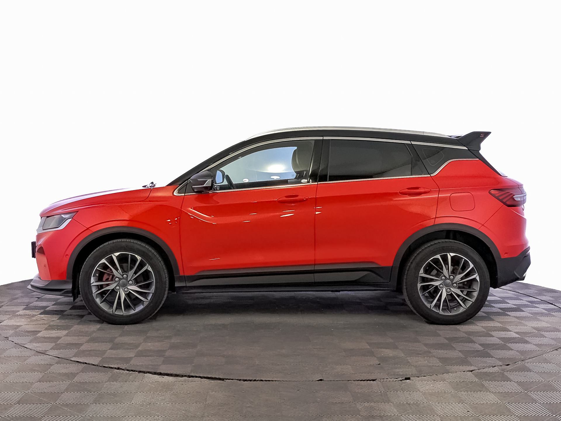 GEELY Coolray 1.50 (149 л.с), автомат, 2023, пробег 91 160 км