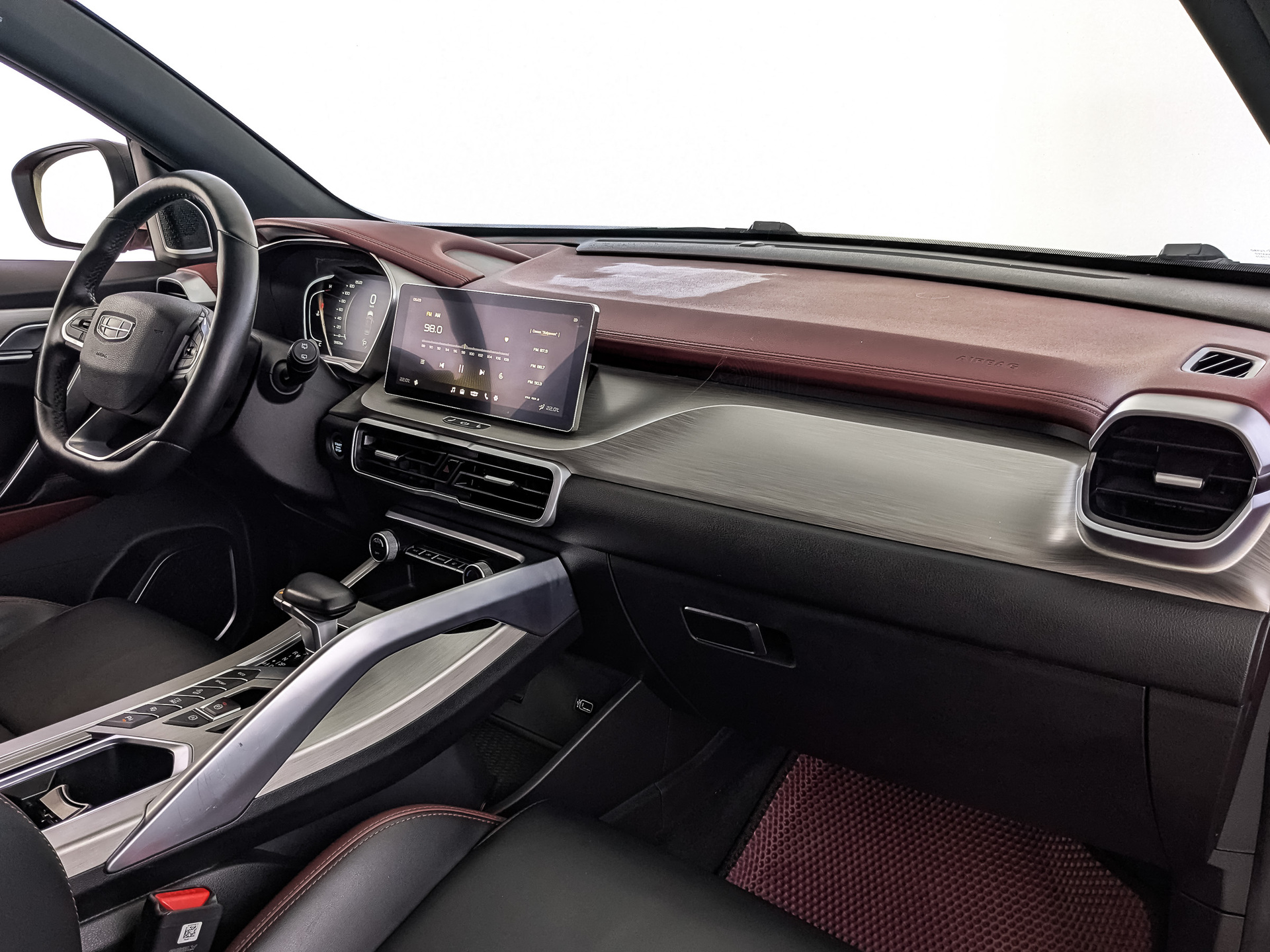 GEELY Coolray 1.50 (149 л.с), автомат, 2023, пробег 91 160 км