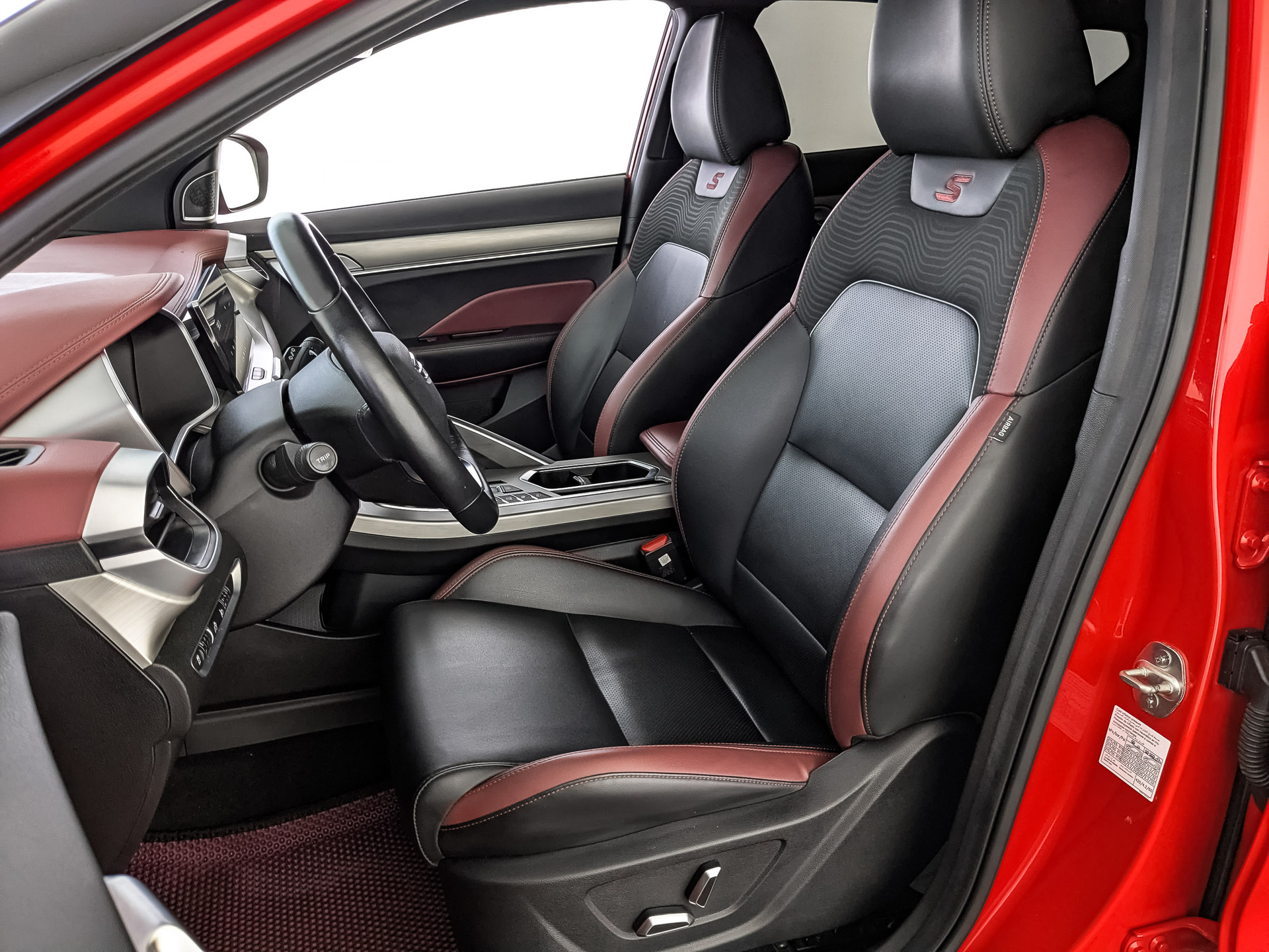 GEELY Coolray 1.50 (149 л.с), автомат, 2023, пробег 91 160 км
