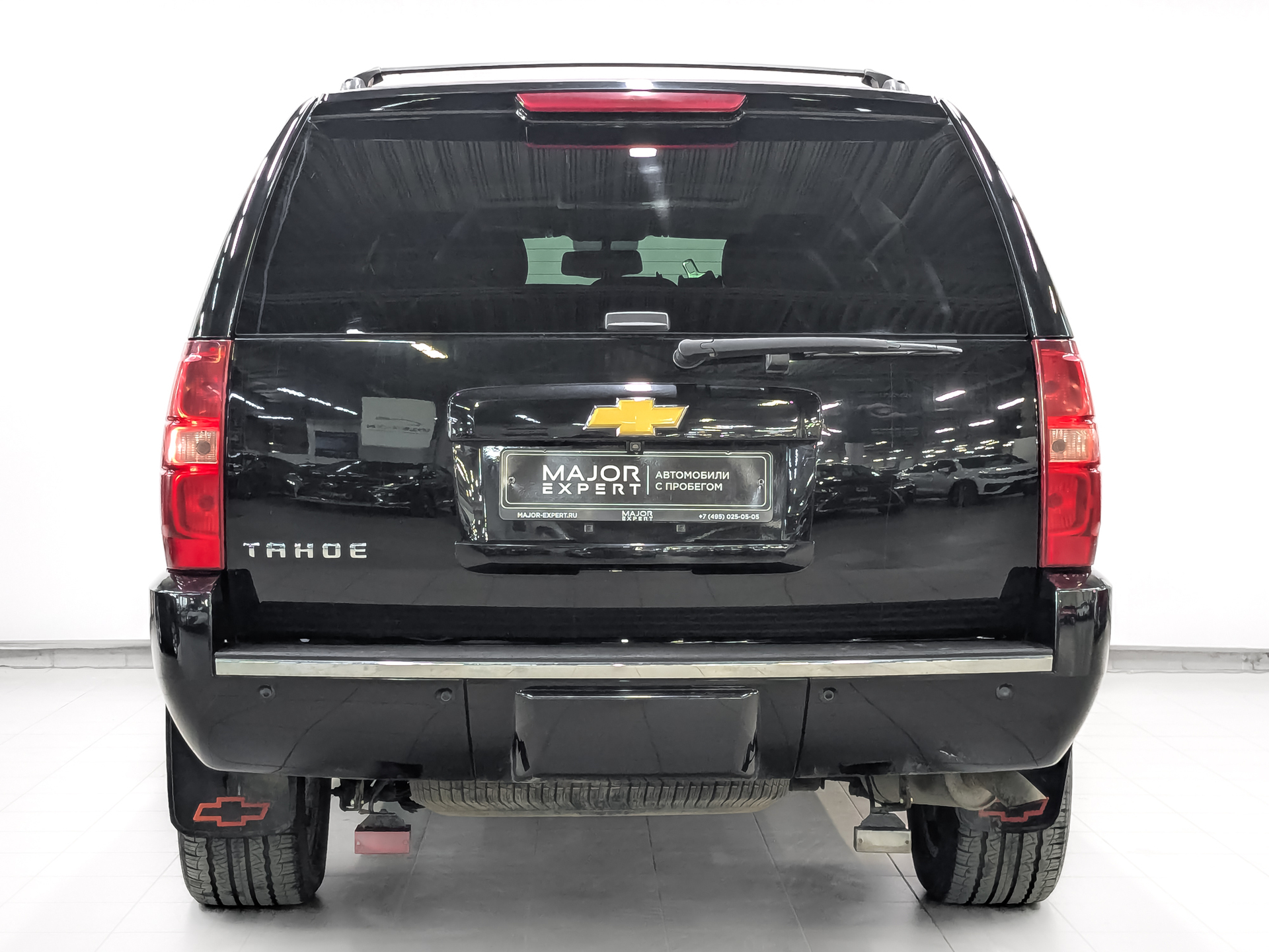 CHEVROLET Tahoe 5.30 (325 л.с), автомат, 2013, пробег 86 663 км