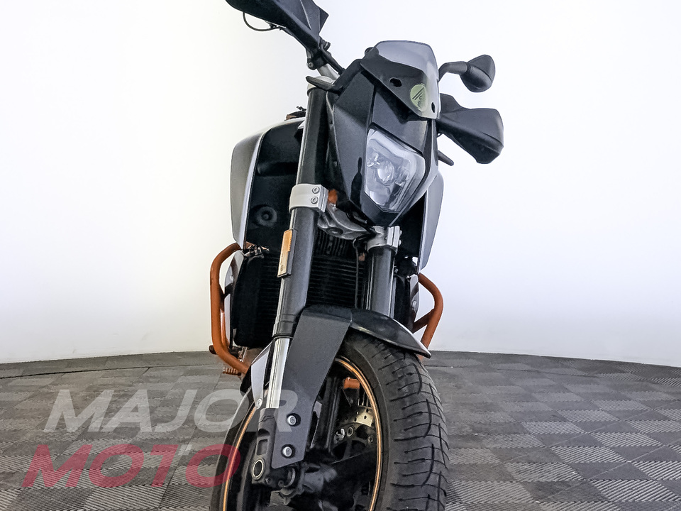 KTM 690 Duke R - фото №4