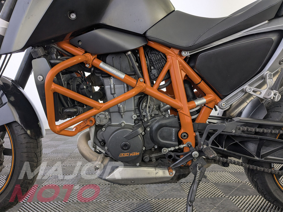 KTM 690 Duke R - фото №8