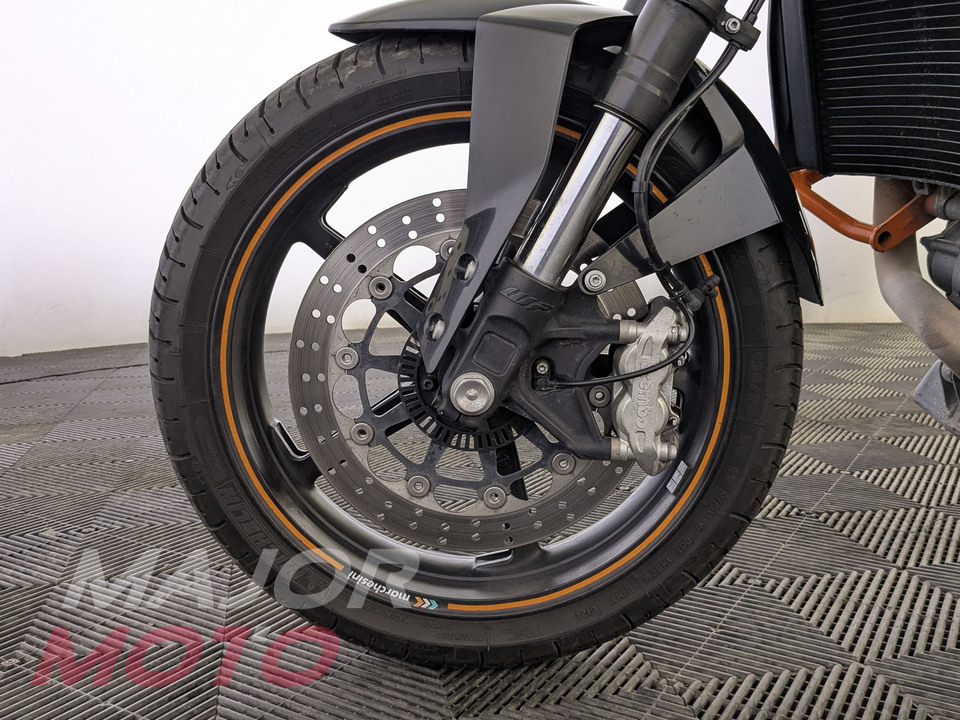 KTM 690 Duke R - фото №12