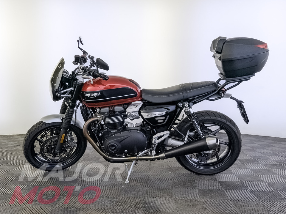 Triumph Speed Twin 1200 - фото №2