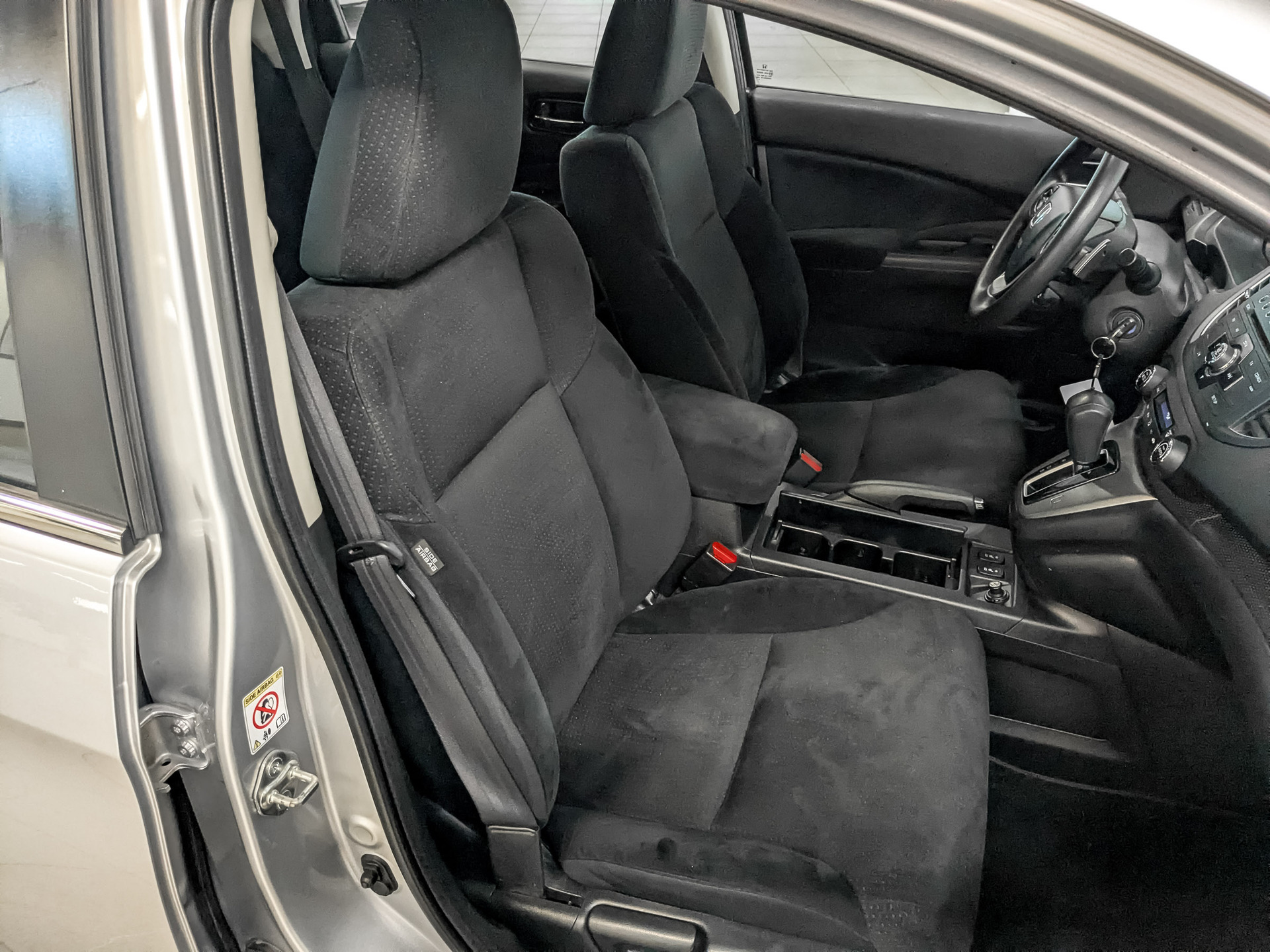 HONDA CR-V 2.00 (150 л.с), автомат, 2014, пробег 115 878 км