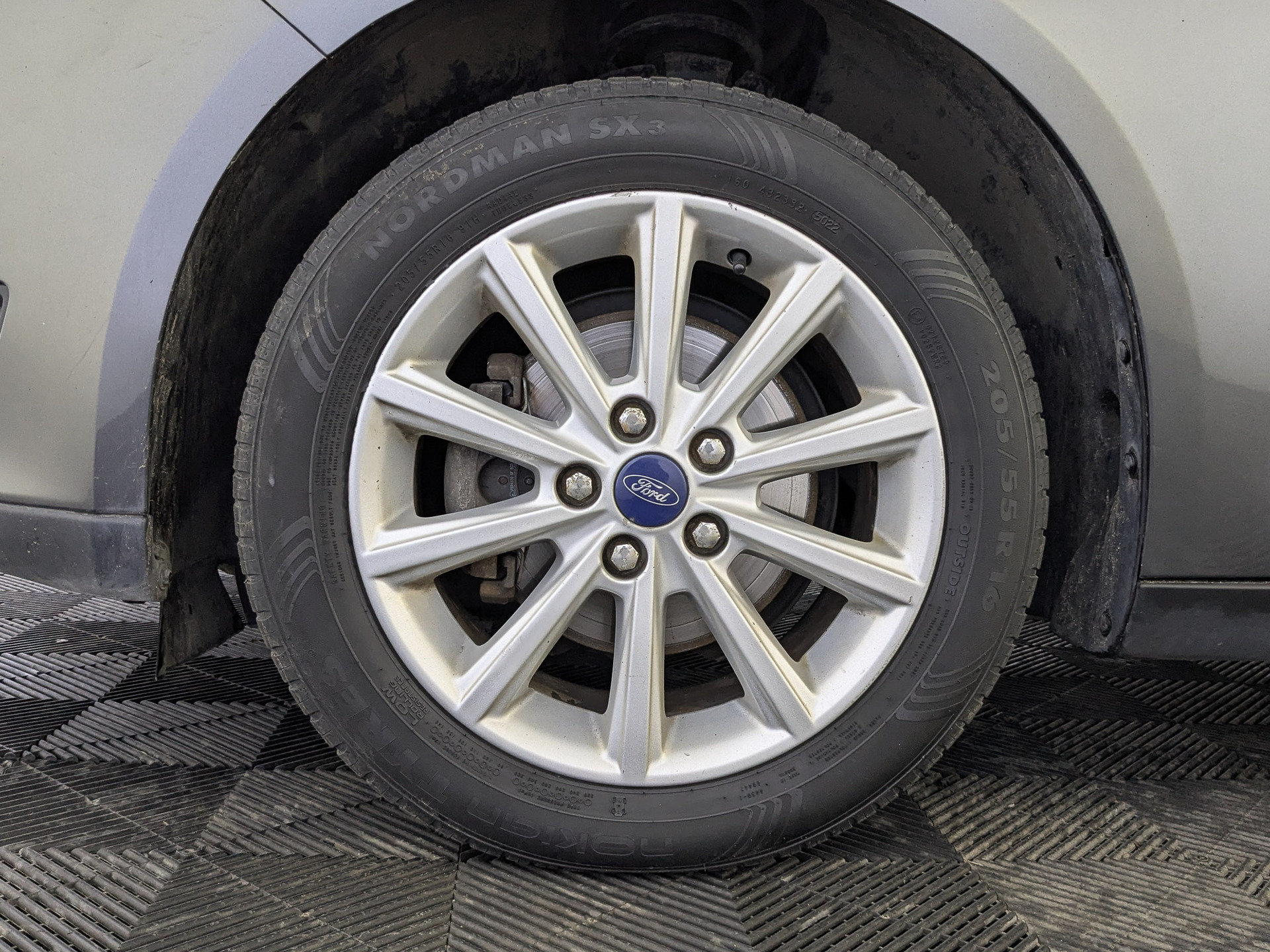 FORD Focus 1.50 (150 л.с), автомат, 2018, пробег 142 861 км