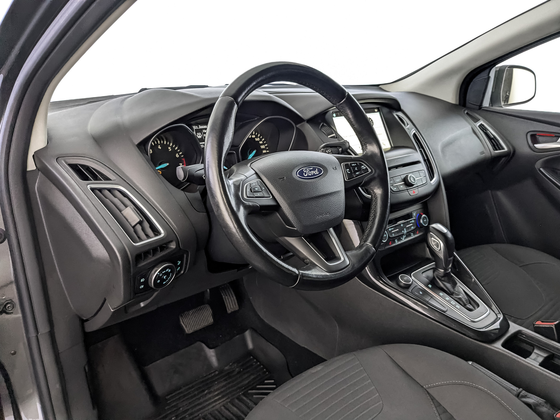 FORD Focus 1.50 (150 л.с), автомат, 2018, пробег 142 861 км