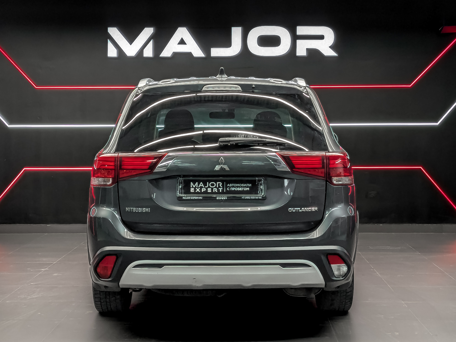 MITSUBISHI Outlander 2.00 (146 л.с), автомат, 2019, пробег 150 952 км