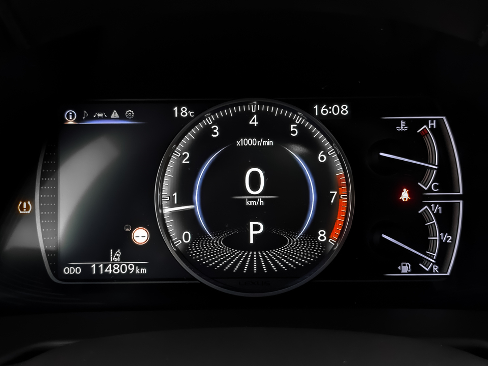Фото Lexus ES с пробегом 114624 км