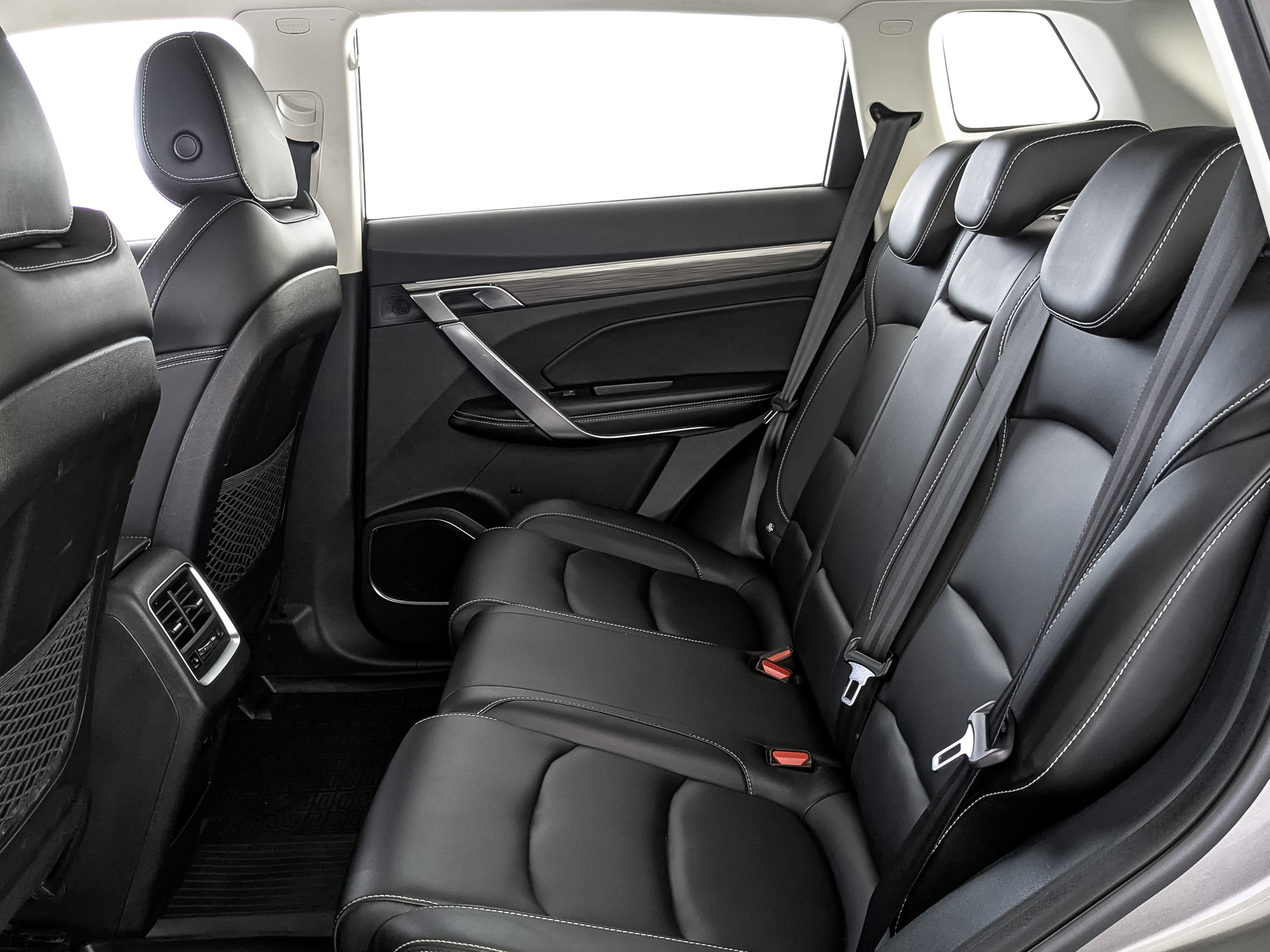 GEELY Atlas Pro 1.50 (177 л.с), автомат, 2022, пробег 98 019 км