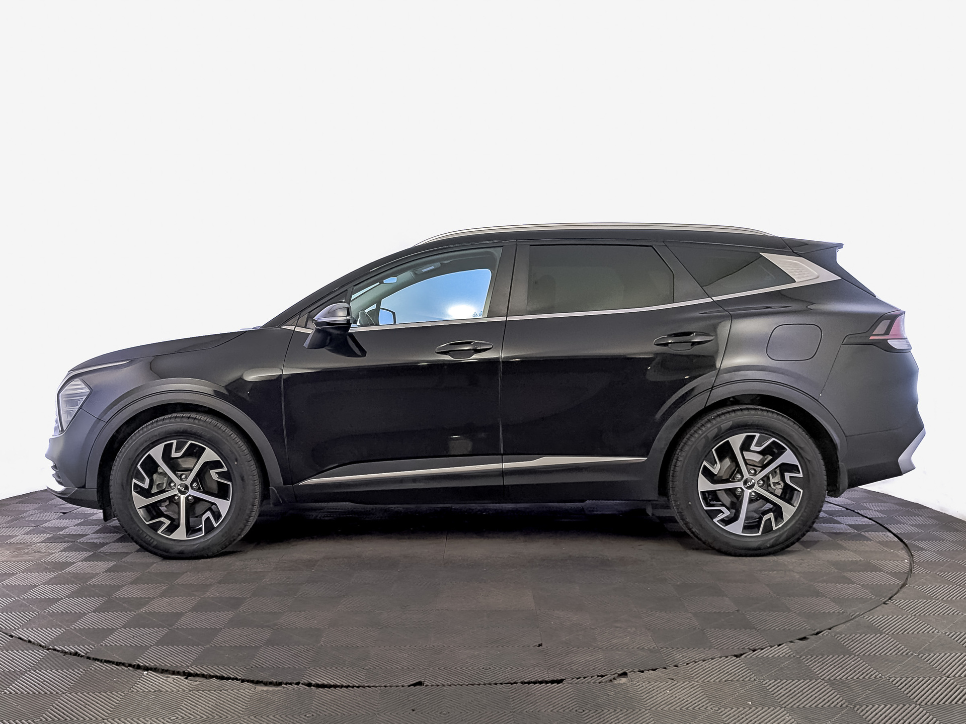 KIA Sportage 2.00 (150 л.с), автомат, 2023, пробег 31 900 км