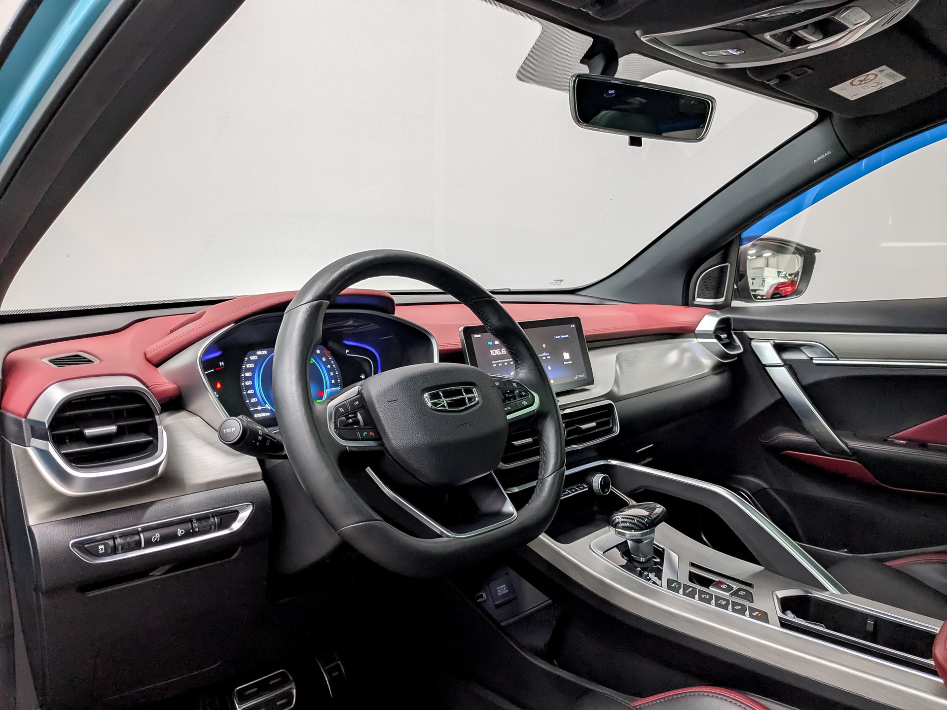 GEELY Coolray 1.50 (149 л.с), автомат, 2023, пробег 61 905 км