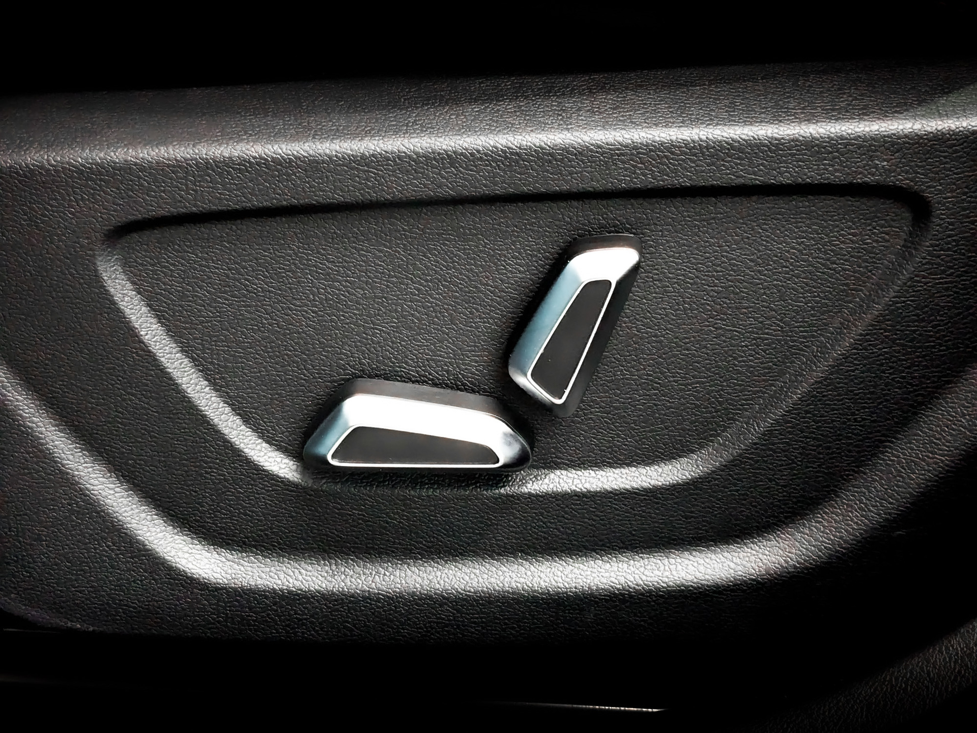 GEELY Coolray 1.50 (149 л.с), автомат, 2023, пробег 61 905 км